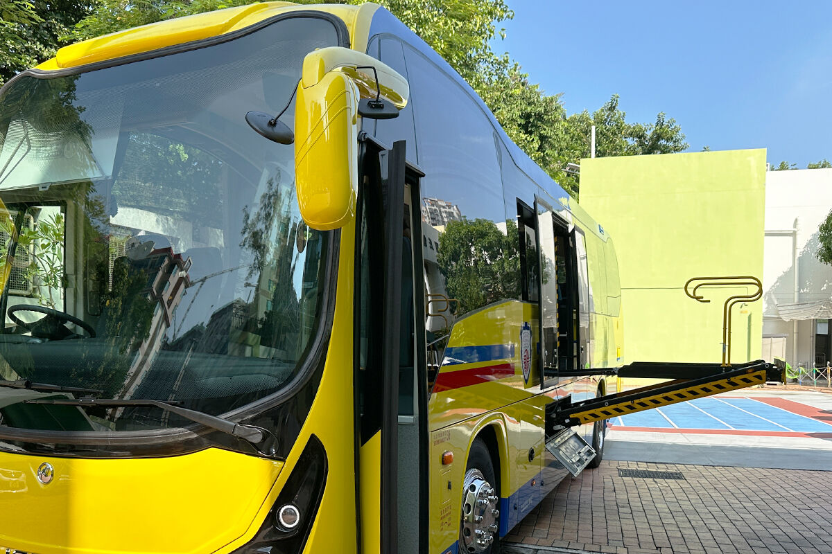 barrier free school bus modification-3