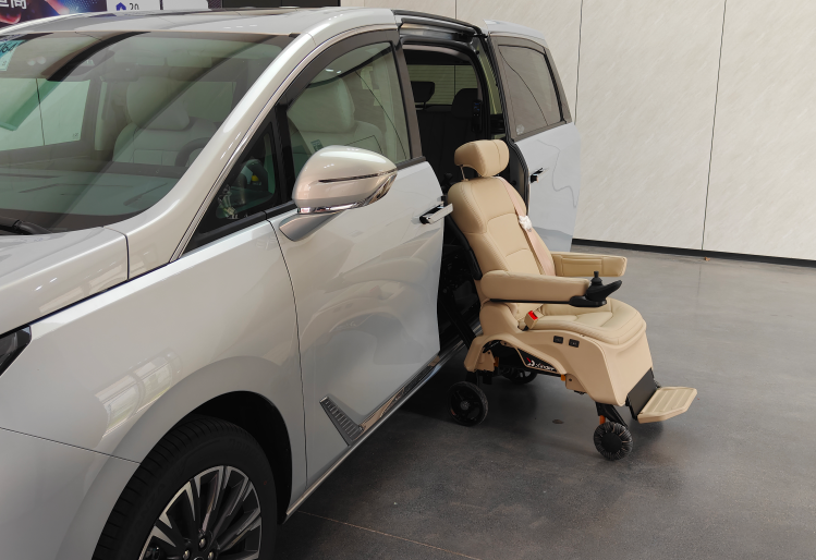 Hvordan installere et svingsete riktig i kjøretøyet ditt