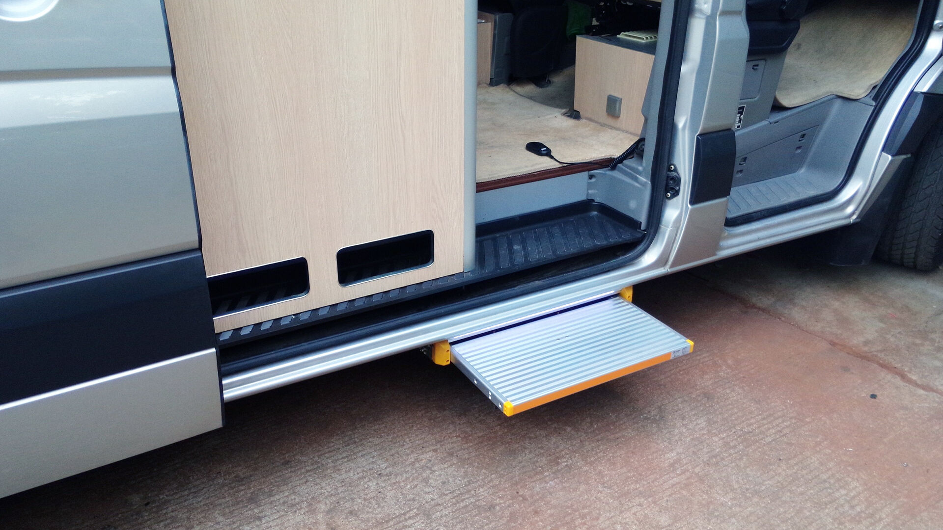 ES-S Series Electric Sliding Step details