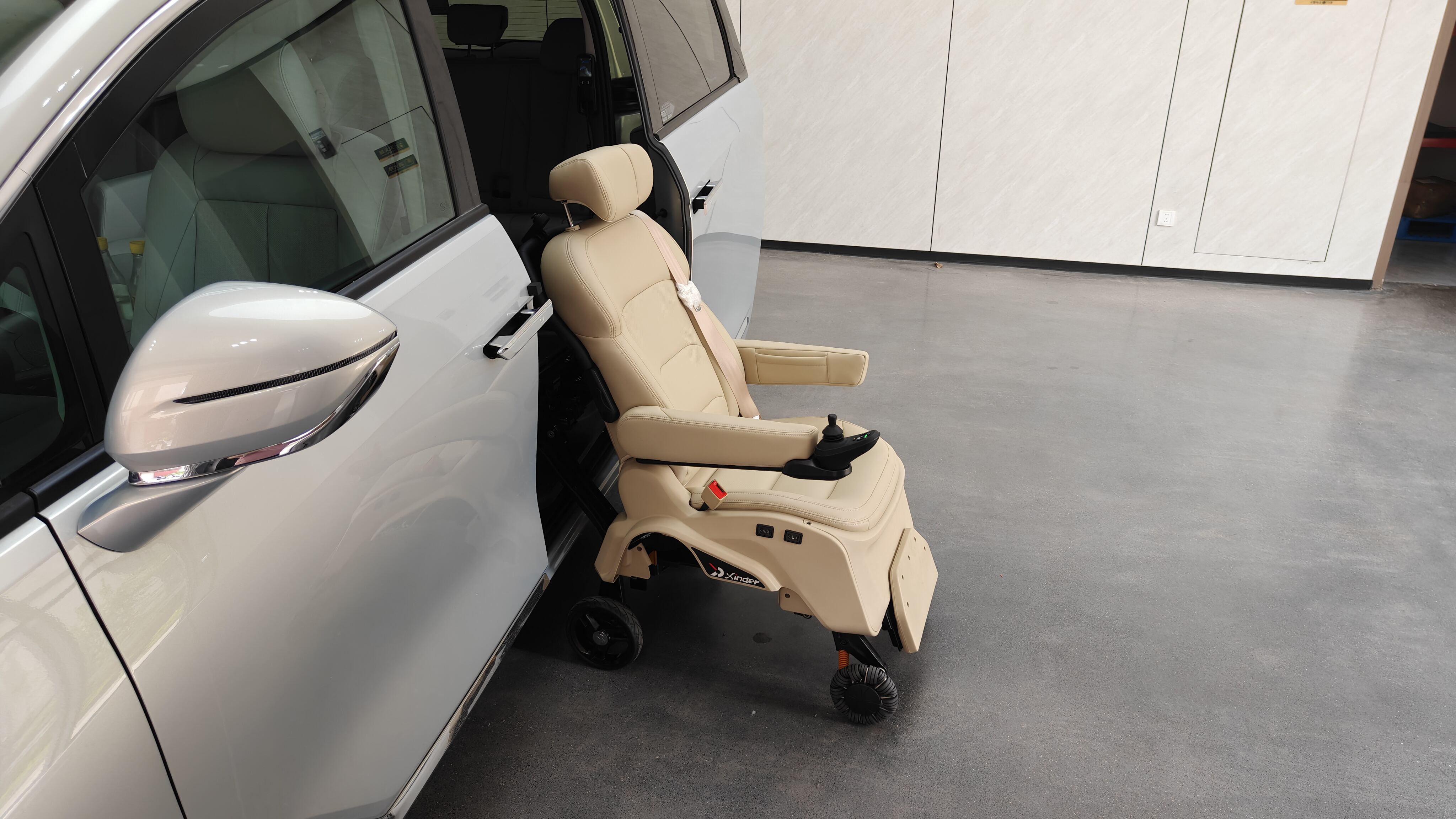 Yenilikçi Araç Aktarım Koltuklarıyla Mobiliteyi Artırma