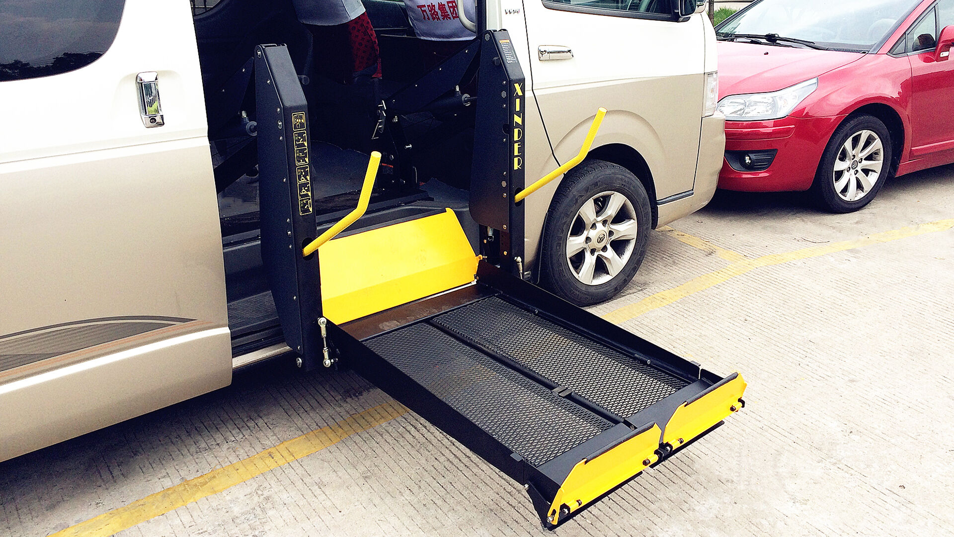 WL-D-880S Wheelchair lift details