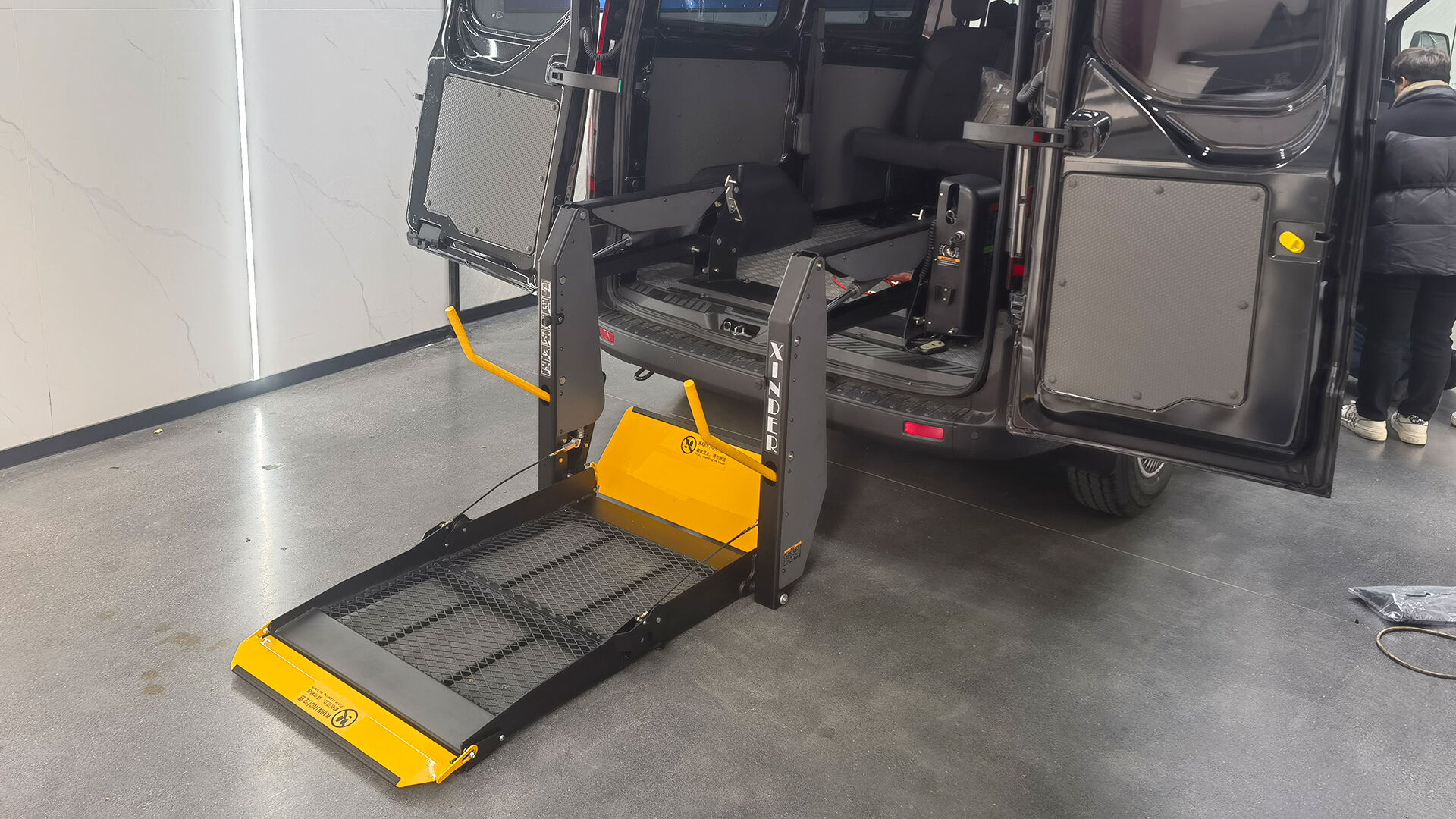 WL-D-880U Wheelchair Lift supplier