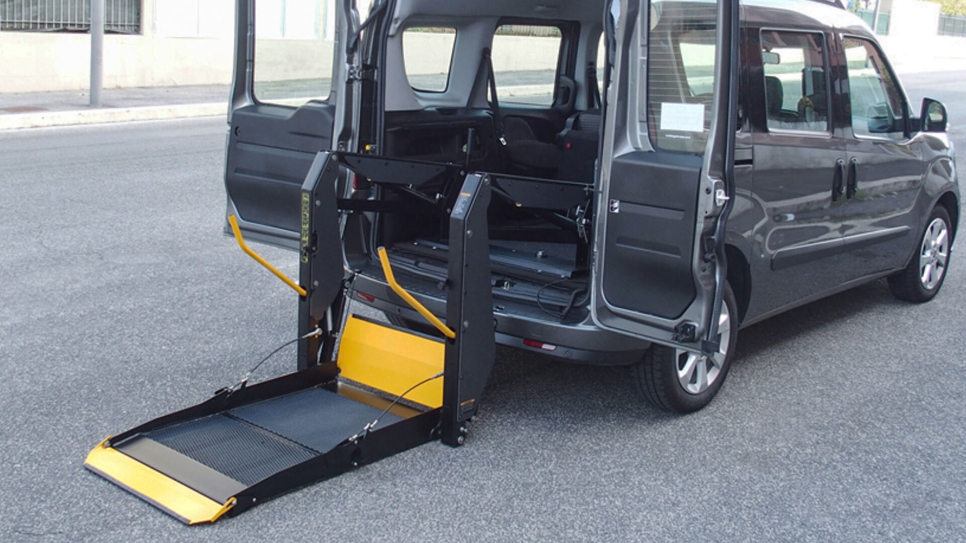 WL-D-880U Wheelchair Lift supplier