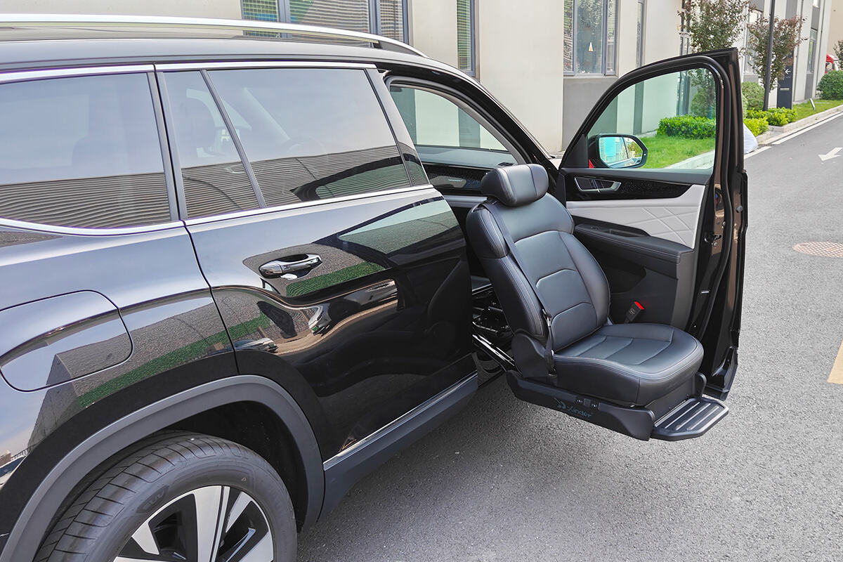 this volkswagen teramont features the xinder tech swivel seat installed in the passenger seat-3
