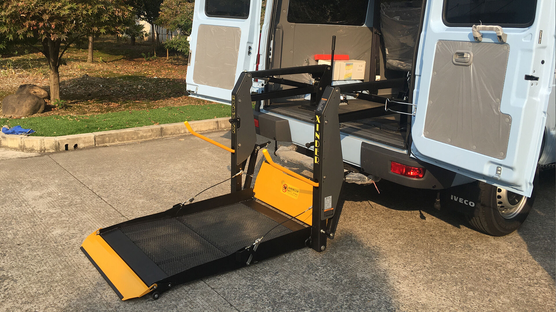 WL-D-880U Wheelchair Lift manufacture