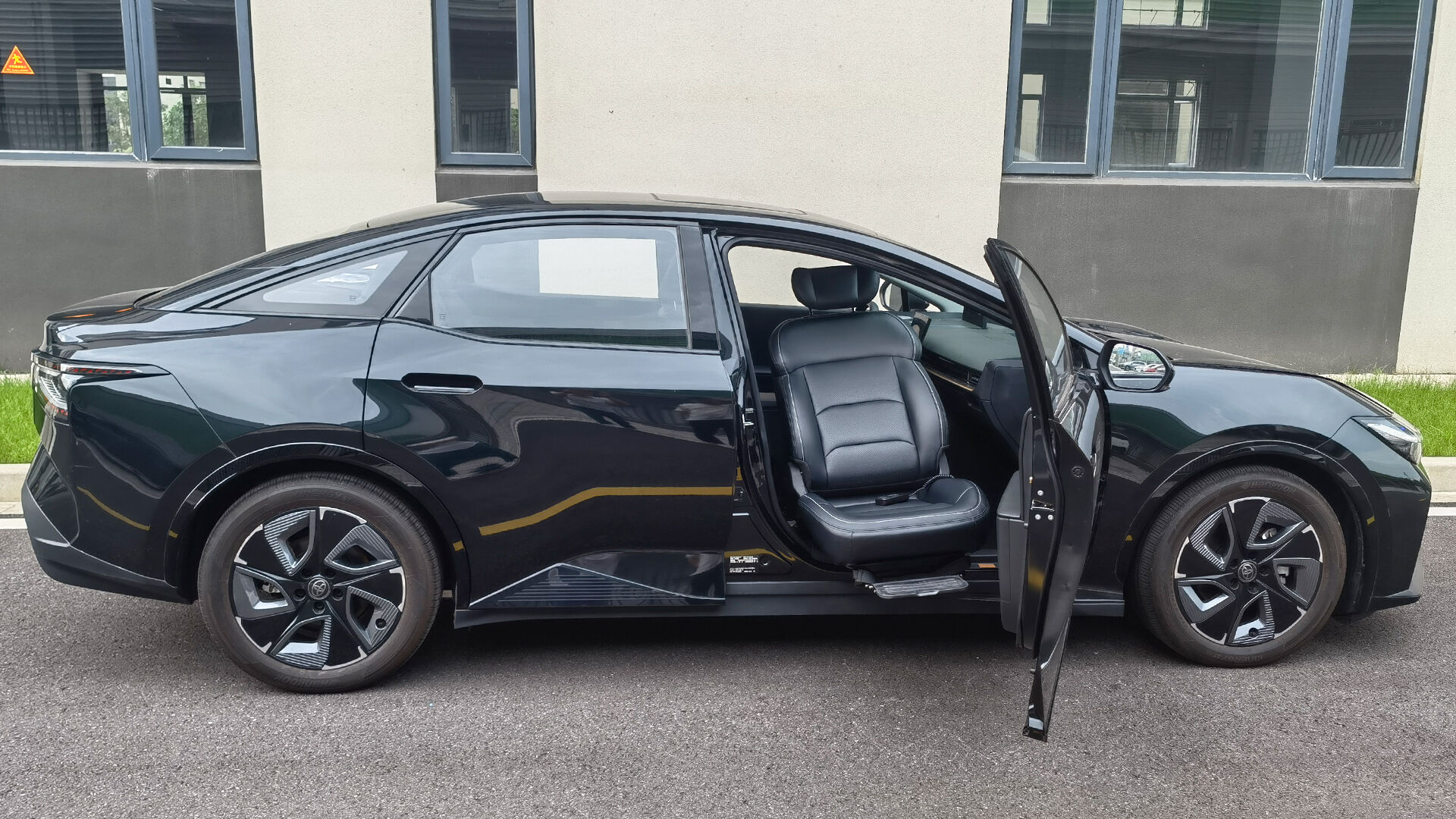 SOUT Pro Turning Seat supplier