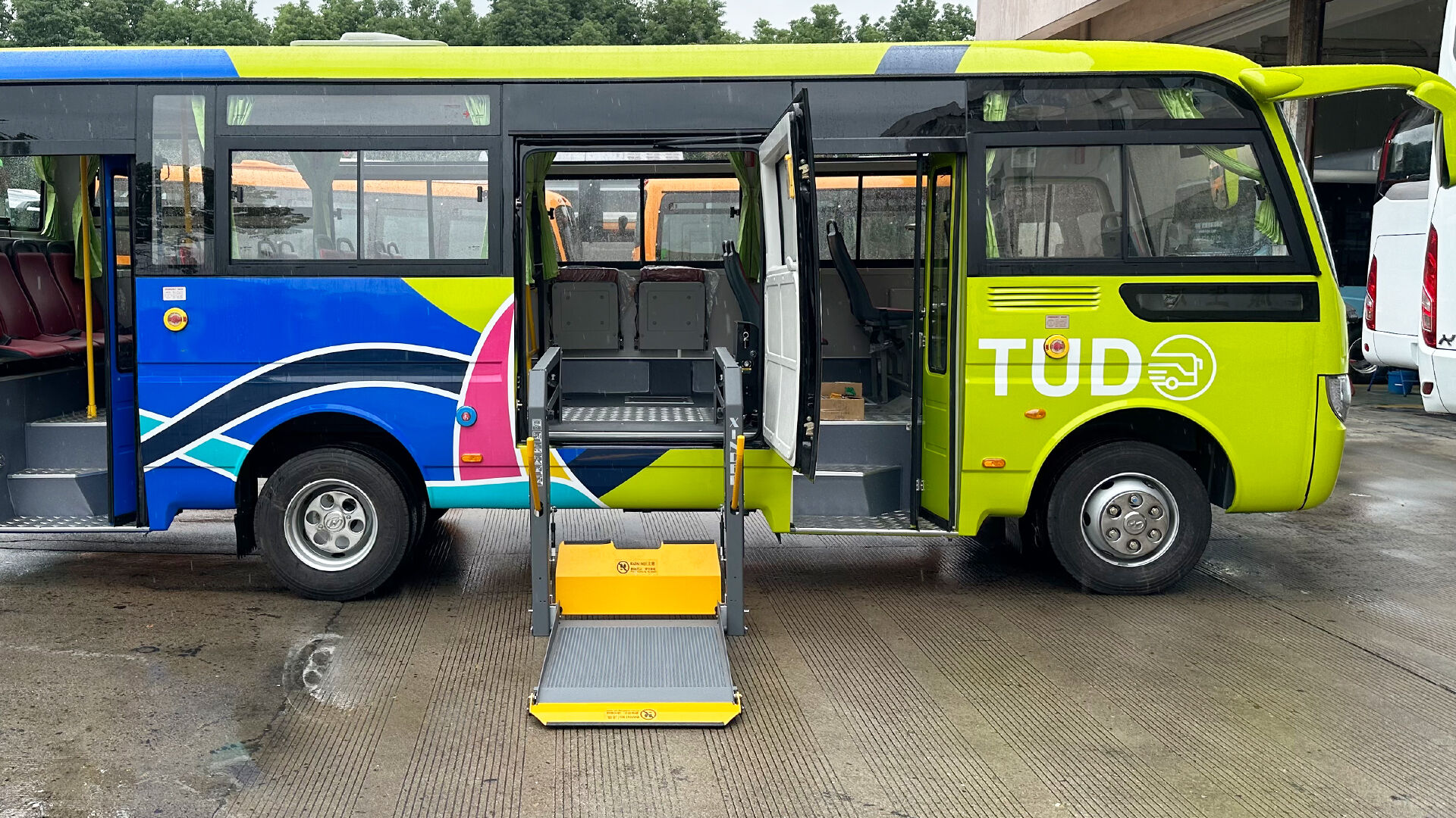 WL-D-1300-720Wheelchair Lift supplier