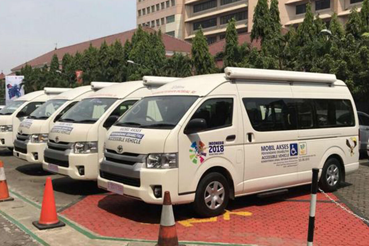 Wheelchair Lifting Device And Wheelchair Securing Device (3rd Asian Para Games)