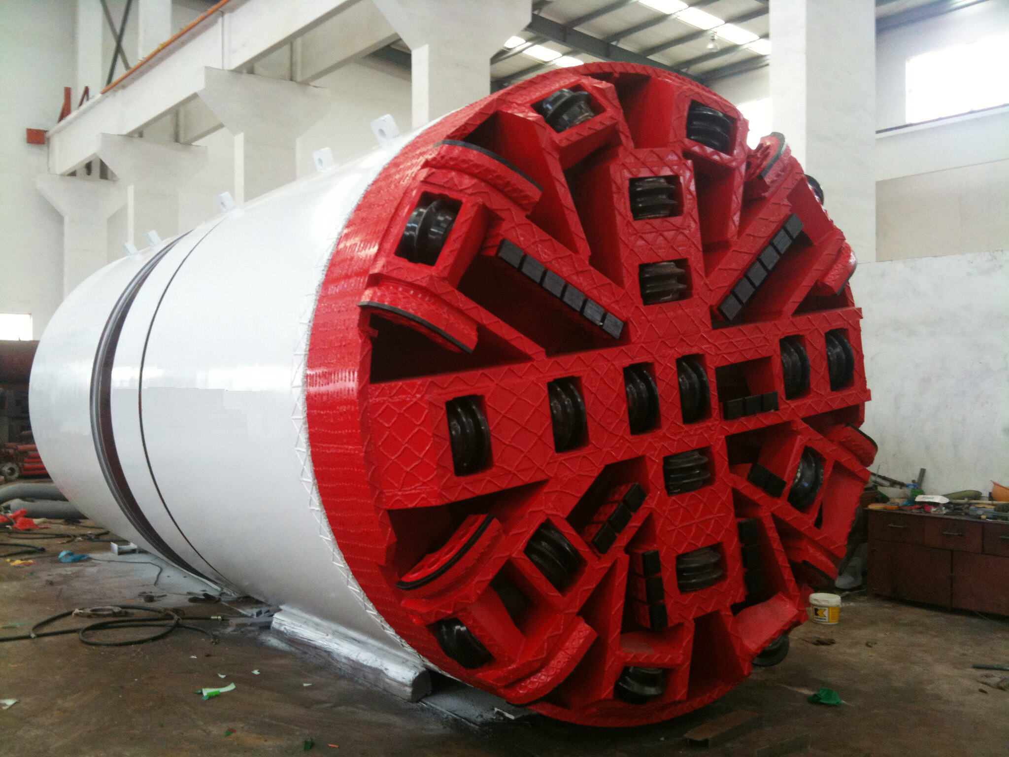 Універсальний матеріал і сумісність за розміром