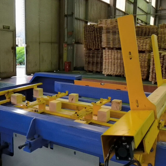 Stringer Pallet Nailing Machine