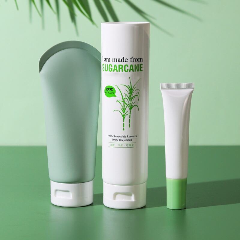 PET Plastic Cosmetics Tubes Packaging With Shampoo And Conditioner