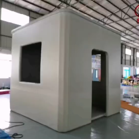 pouring inflatable drop PVC house