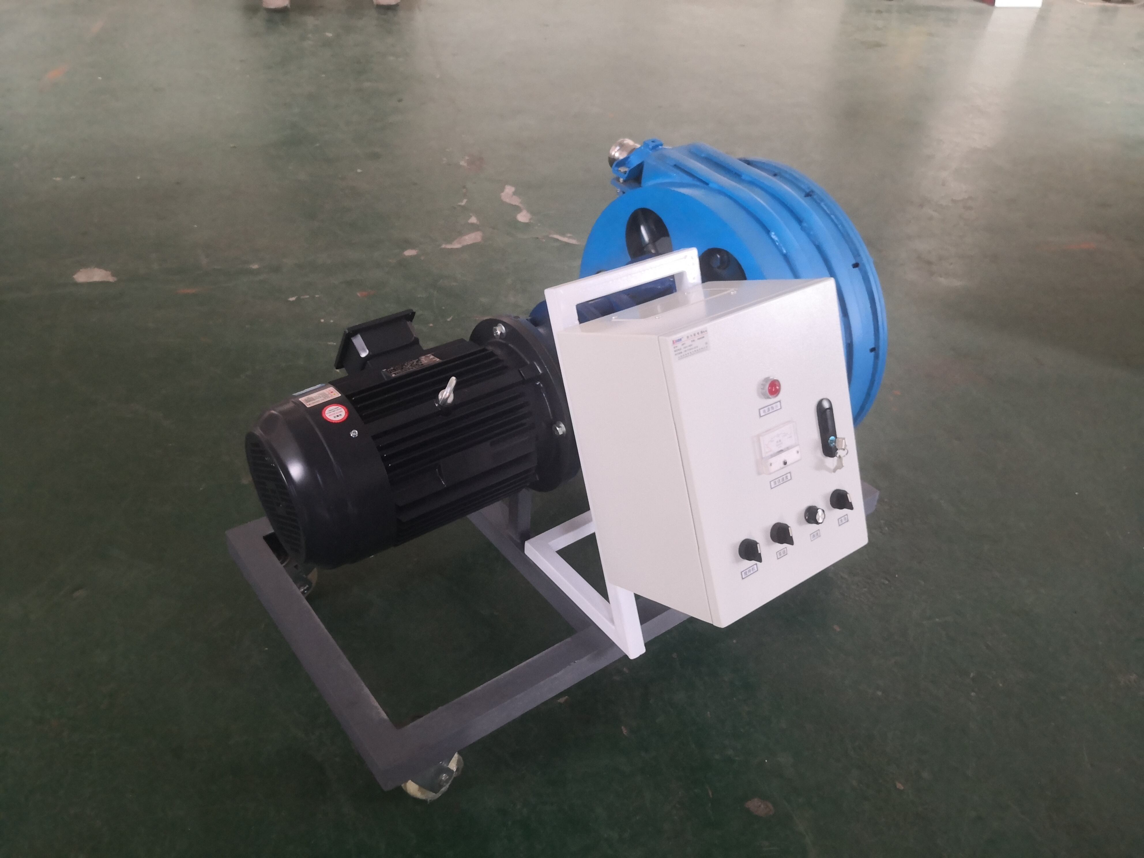 4(6ba1ddfd4d).jpg