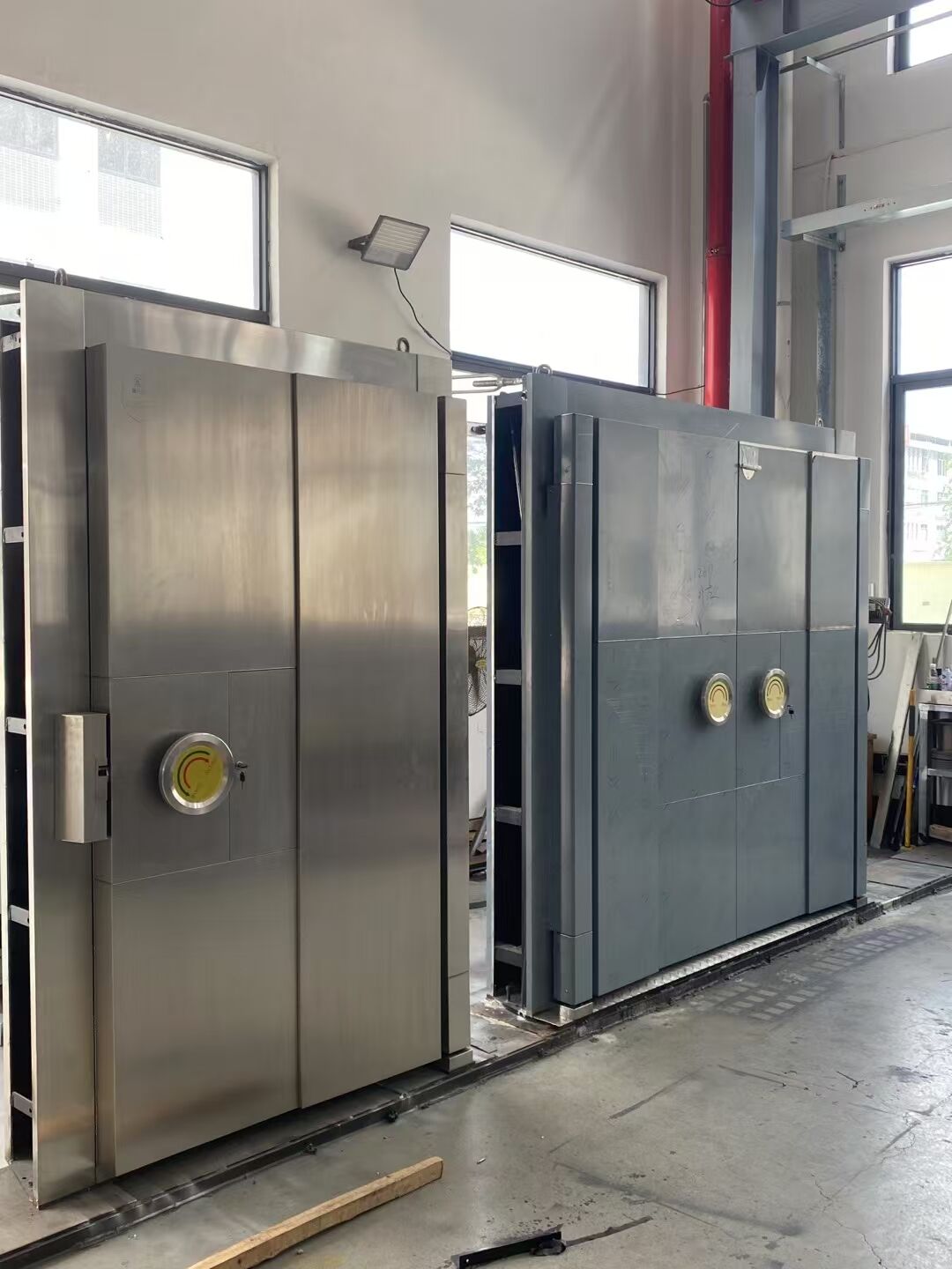 Timor-Leste – New BNCTL Branch Office Building Basement Vault Door Product: Fireproof and Anti-Theft Vault Door