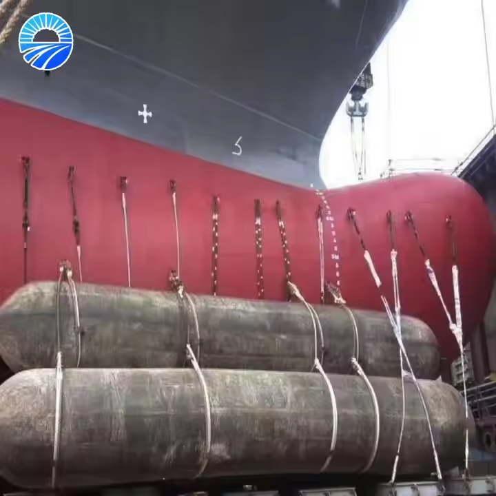 Havsluftkuddar: Revolutionerar tung lasttransport på havet