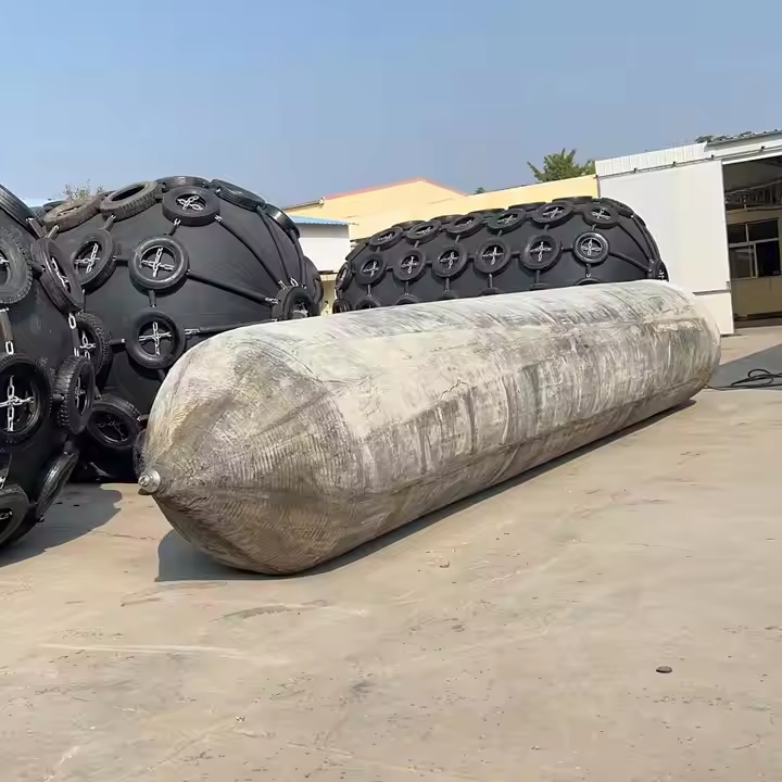 Marque Hangshuo Lancement de Bateau Marin Sac à Air en Caoutchouc Pneumatique pour Hisser un Bateau Flottant