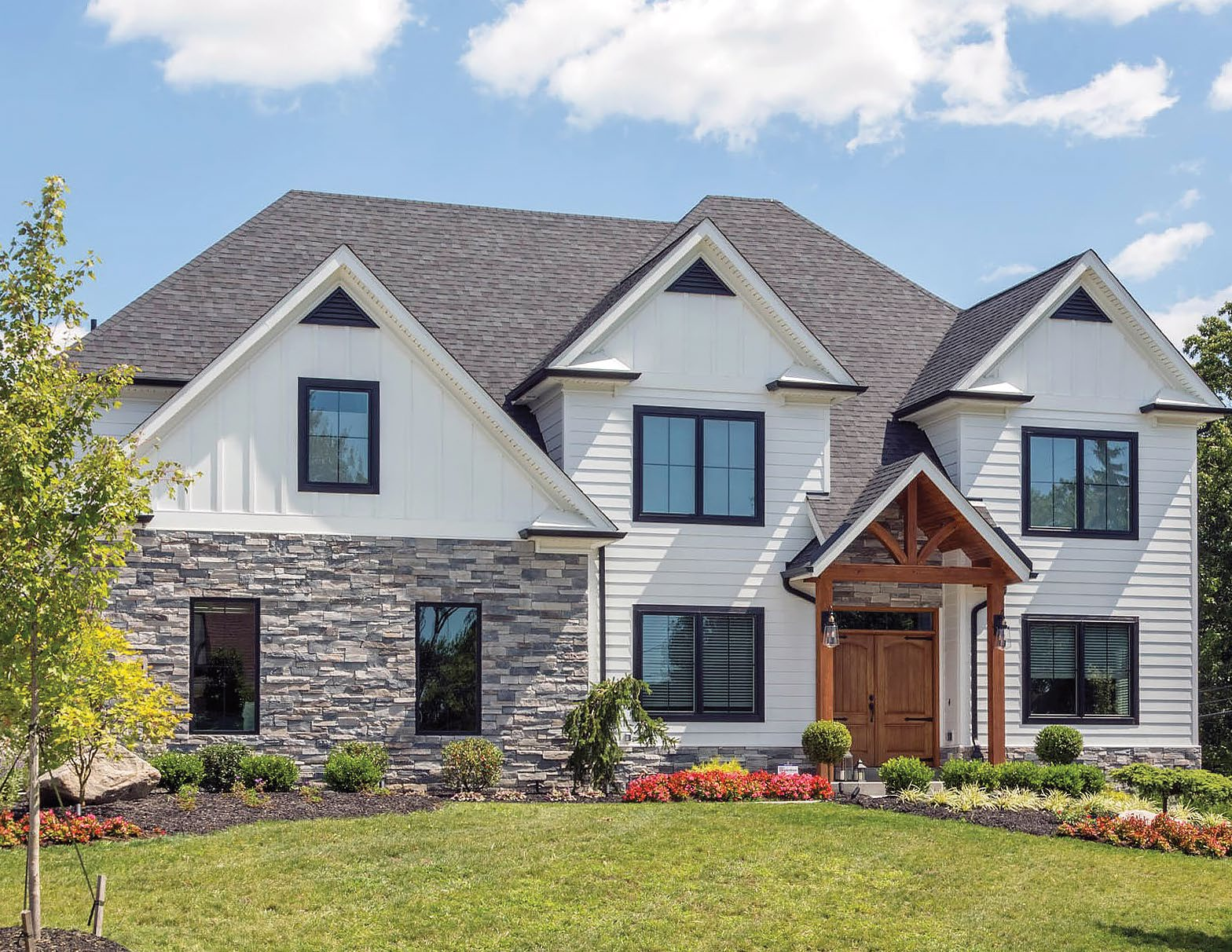 Trasforma i tuoi spazi con rivestimenti murali in pietra di pregio