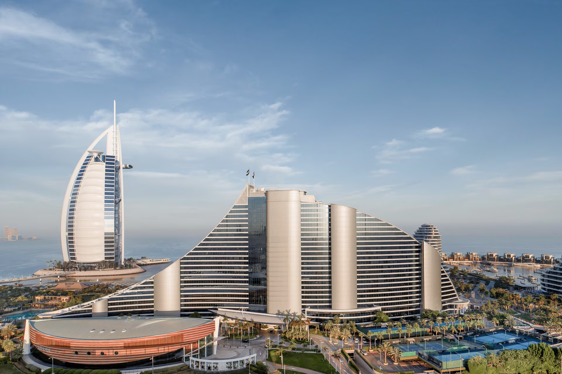 DUBAI JUMEIRAH BEACH HOTEL