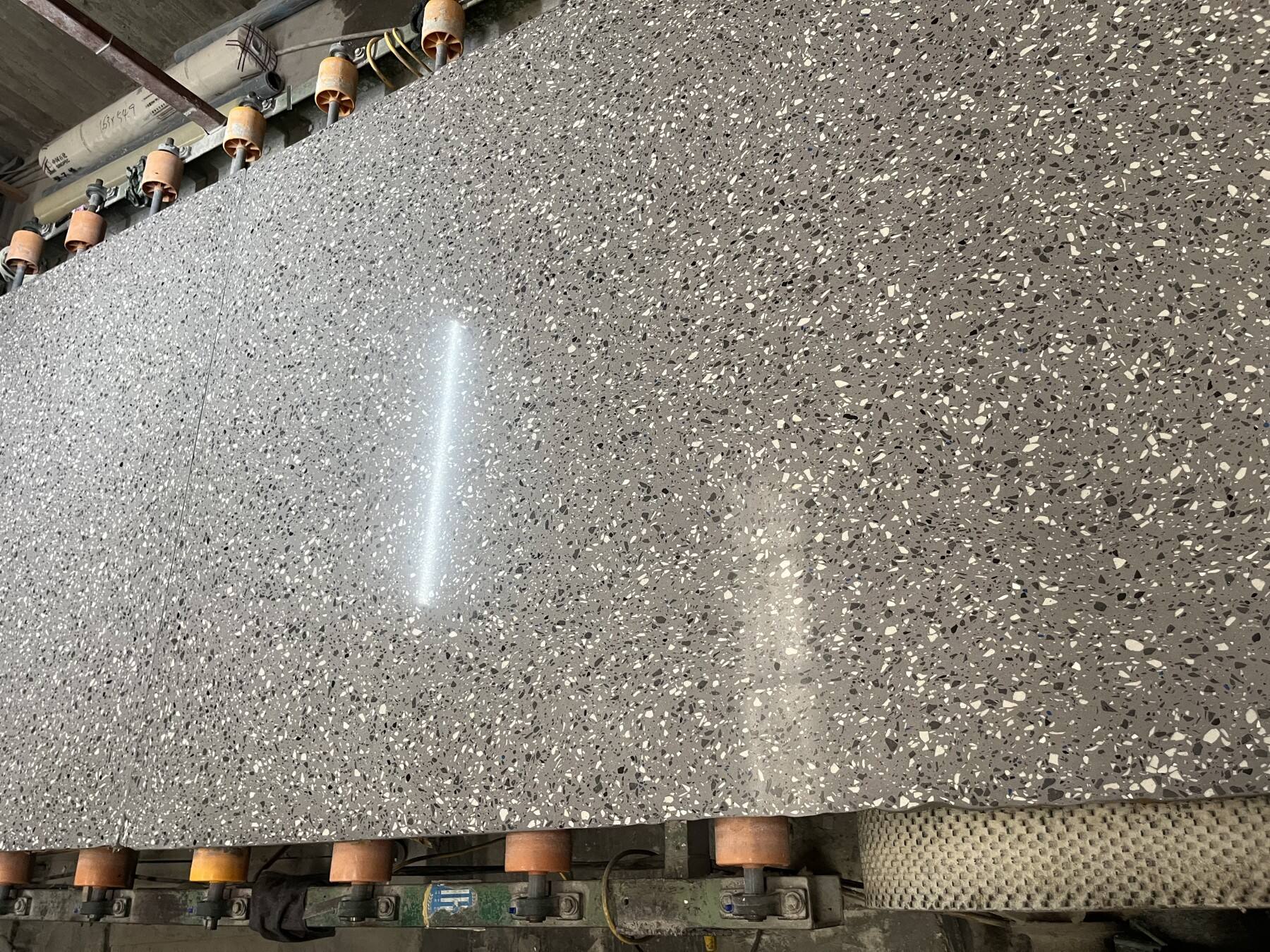 Grey Terrazzo (4)(6384d0ad4a).jpg