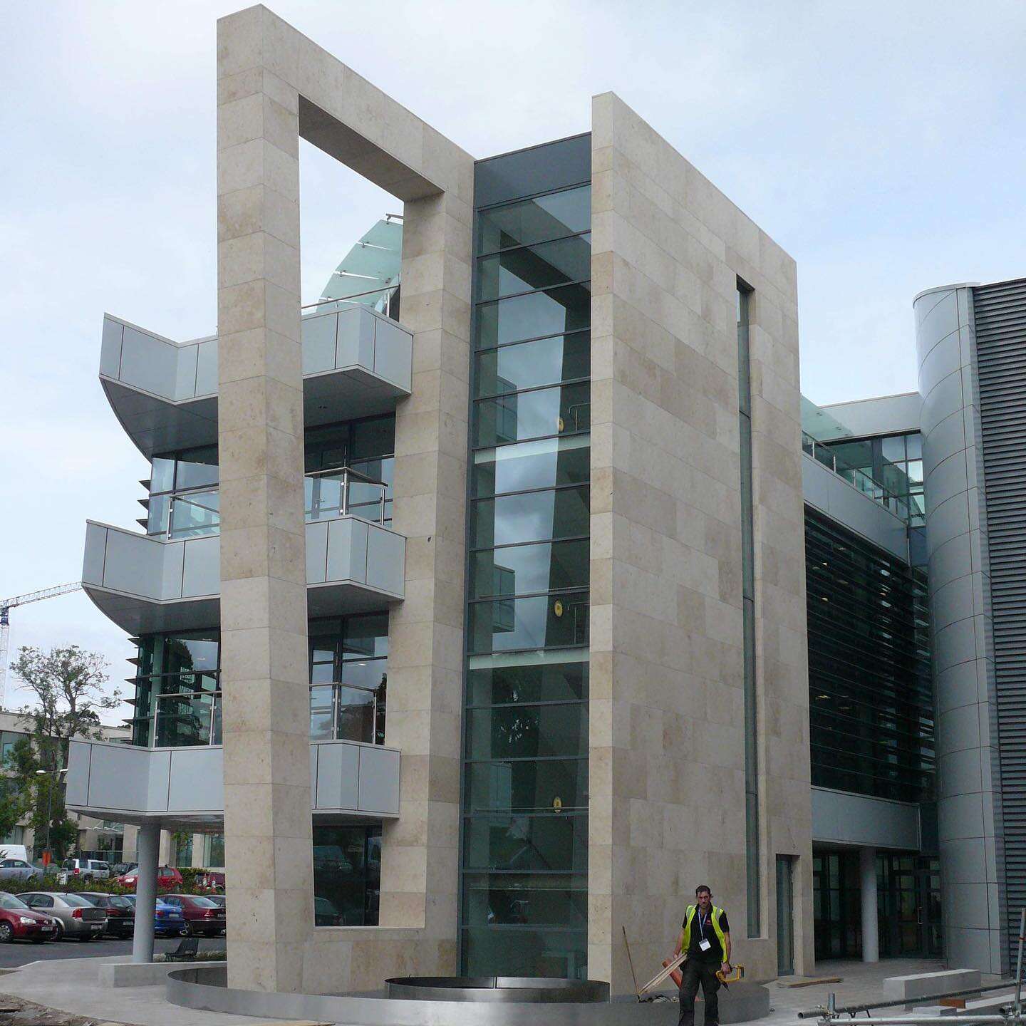 Limestone Wall Cladding Exterior: Durable, Custom Solutions | YUSHI