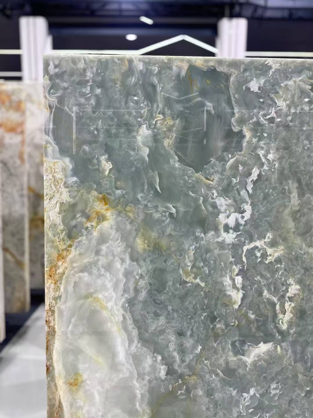 Golden blue onyx (3).jpg