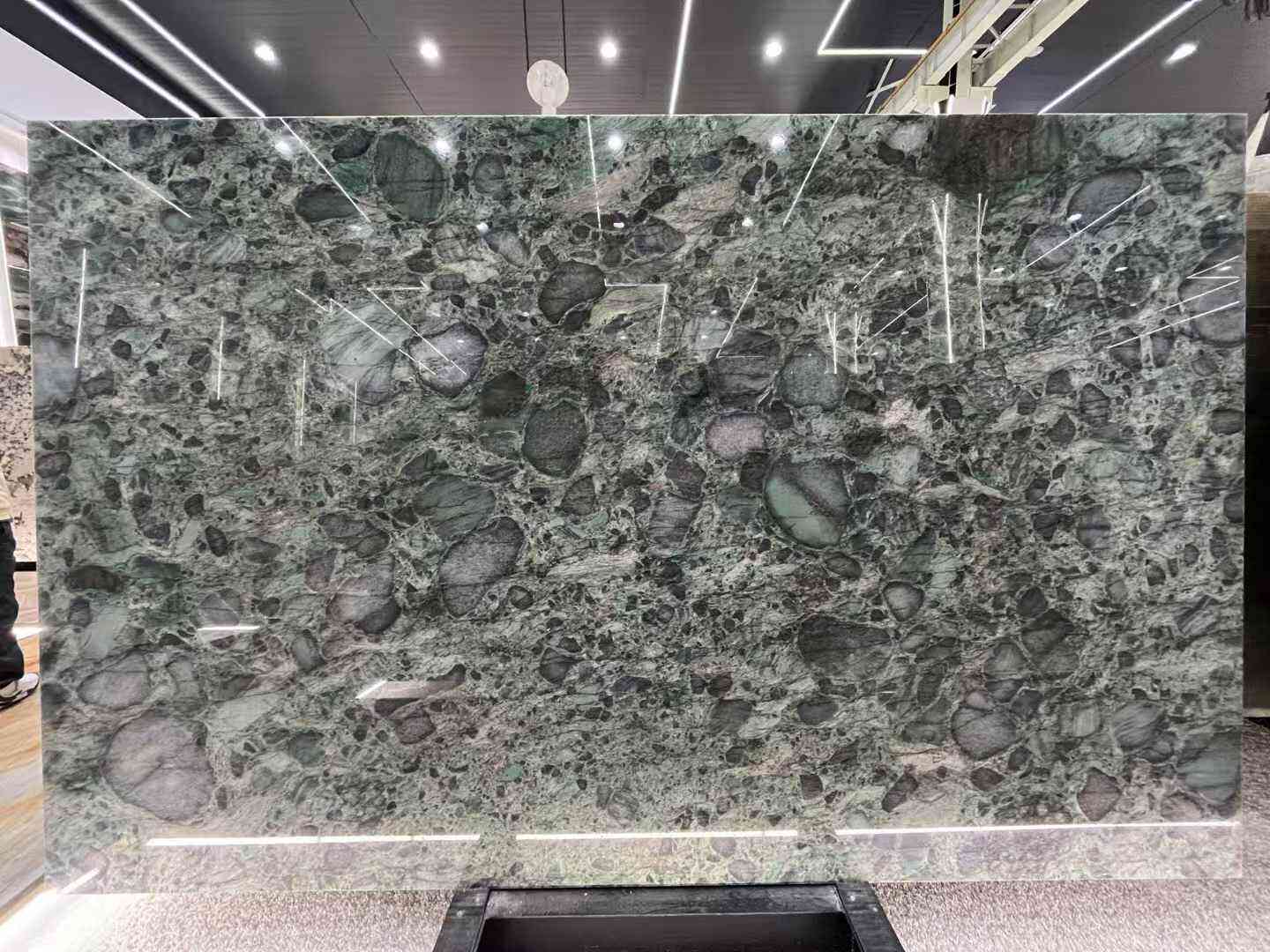 Emerald Marinace Quartzite (4).jpg