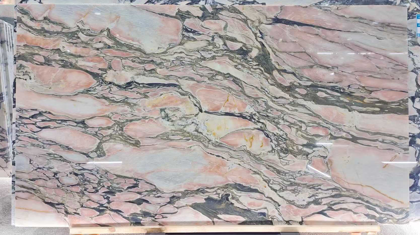 Calacatta Rosa Pink Marble (6).jpg