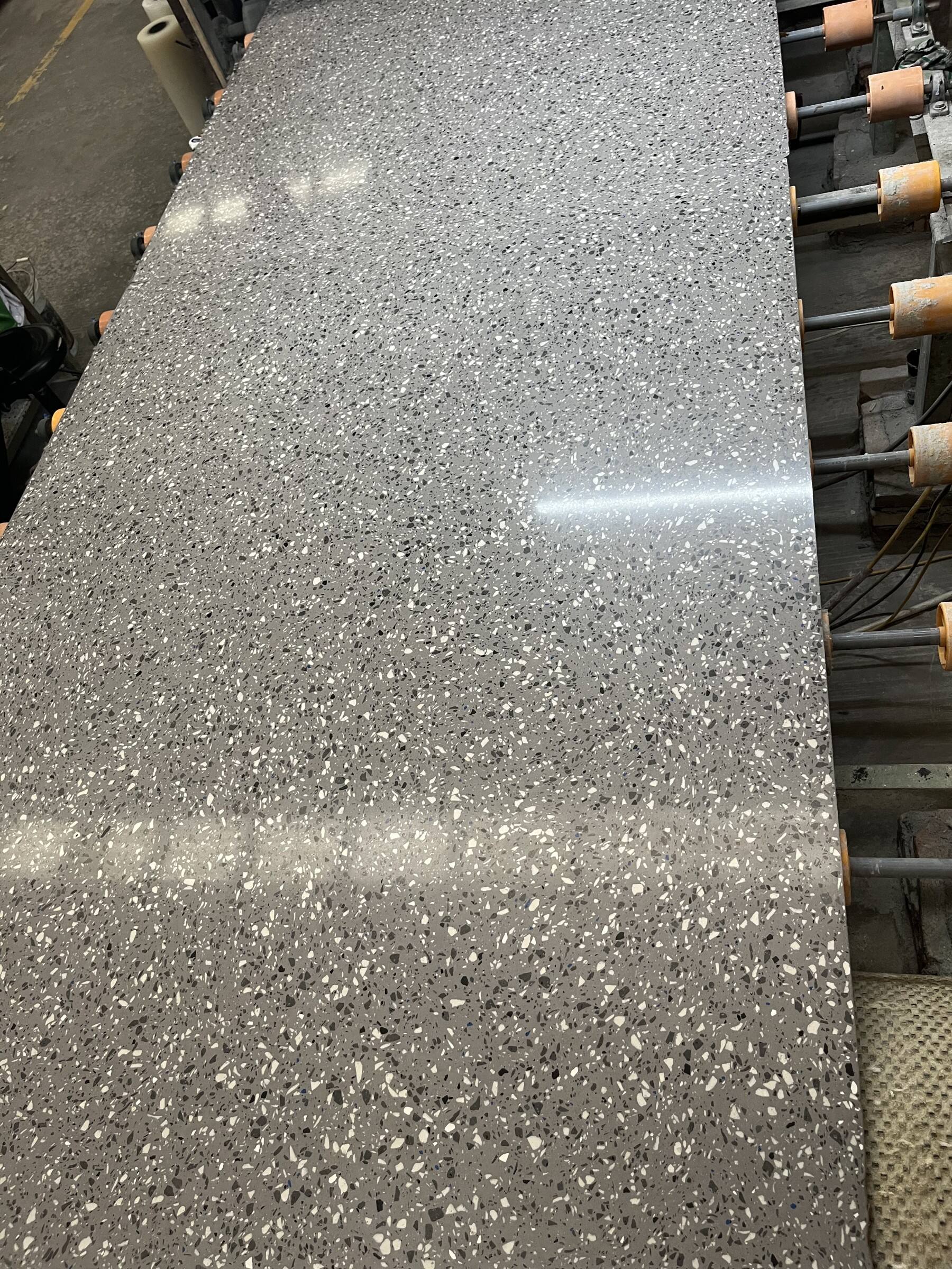 Grey Terrazzo (1)(c5e4dd8673).jpg