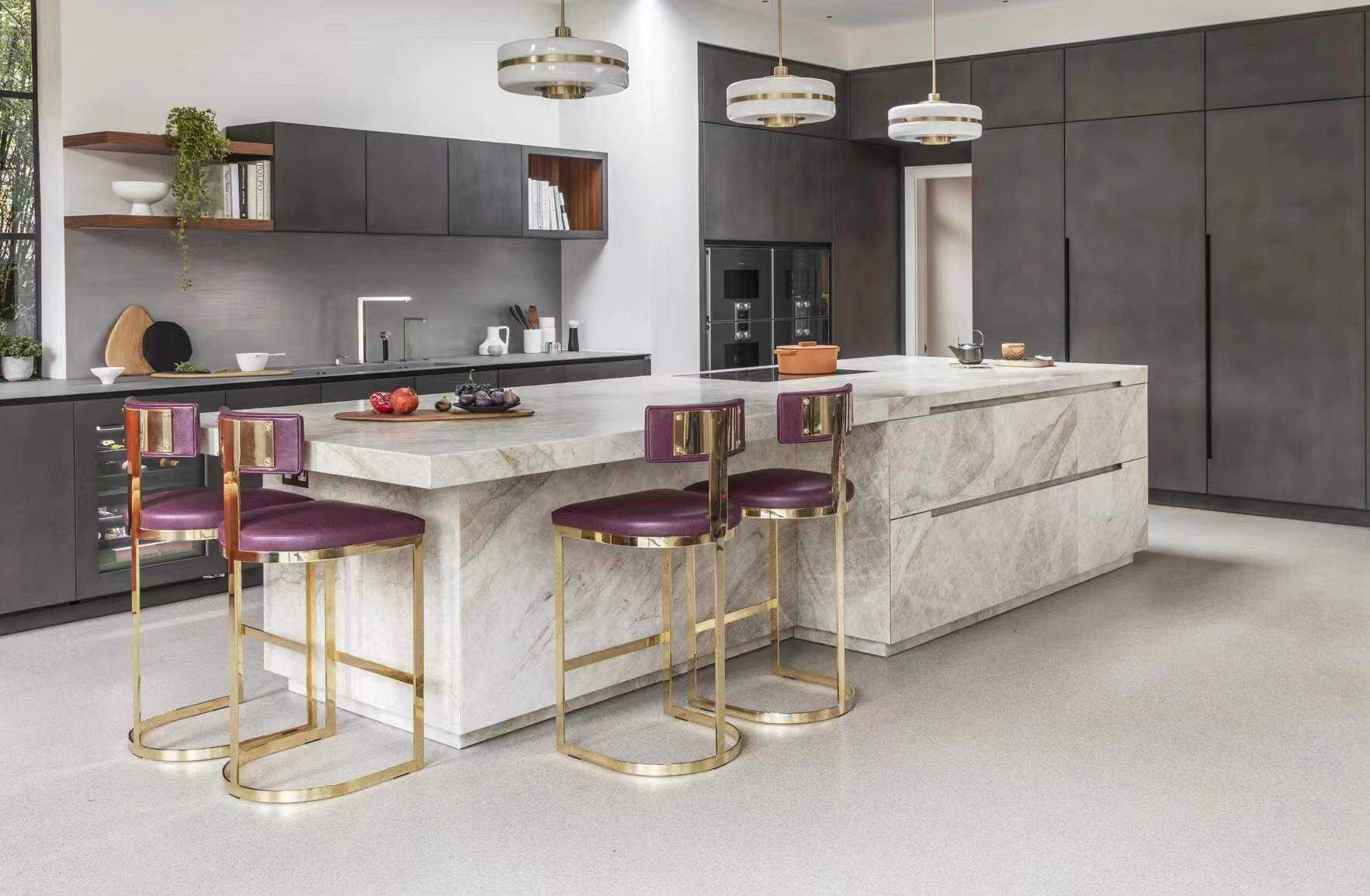 Taj Mahal Quartzite: A Natural Stone of Distinction for Subtle Spaces and Luxe Surfaces