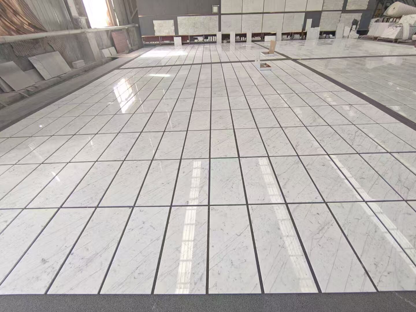 世界市場向けの高級大理石タイル製造メーカー