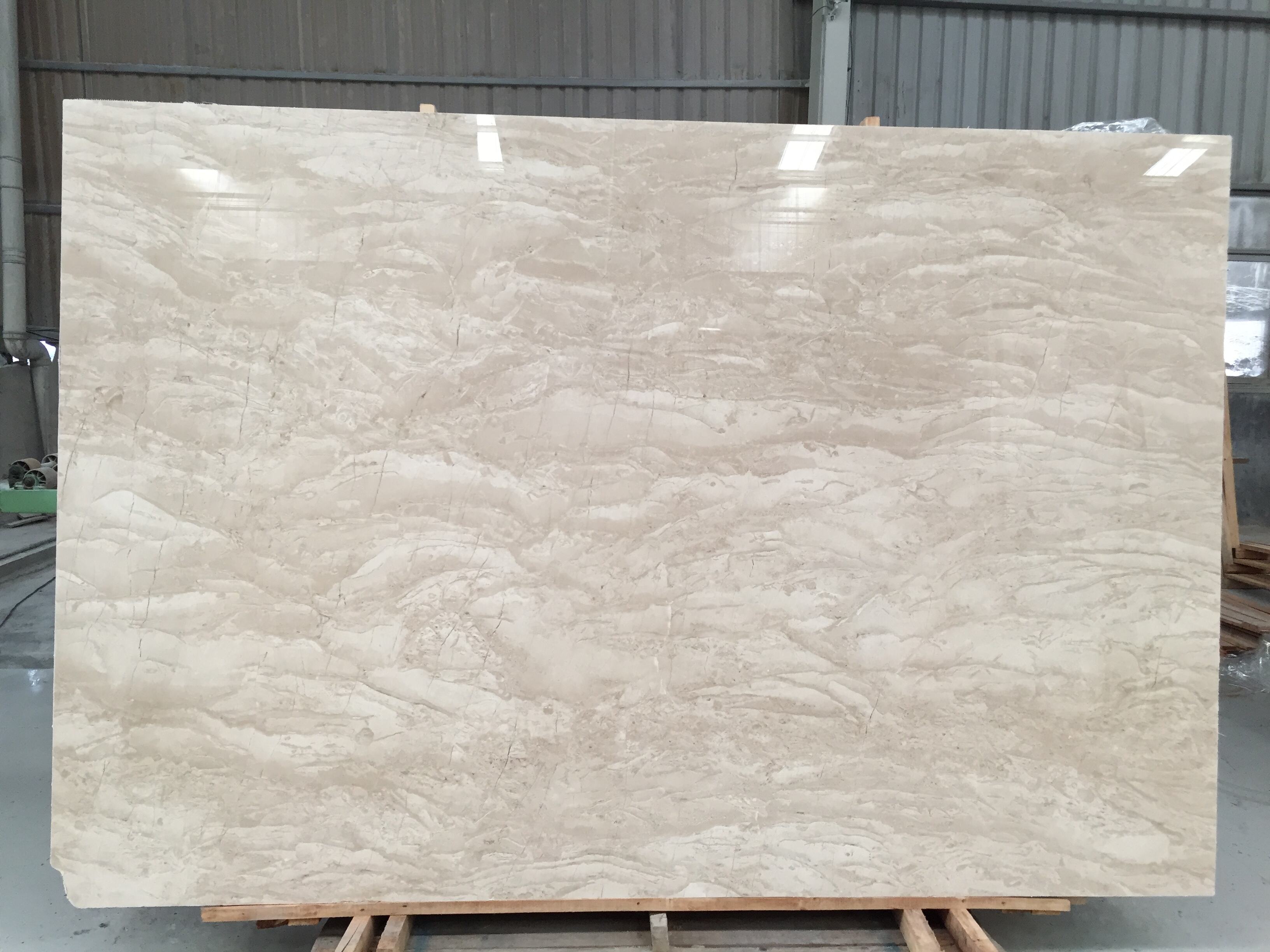 Oman Beige Marble (2).jpg