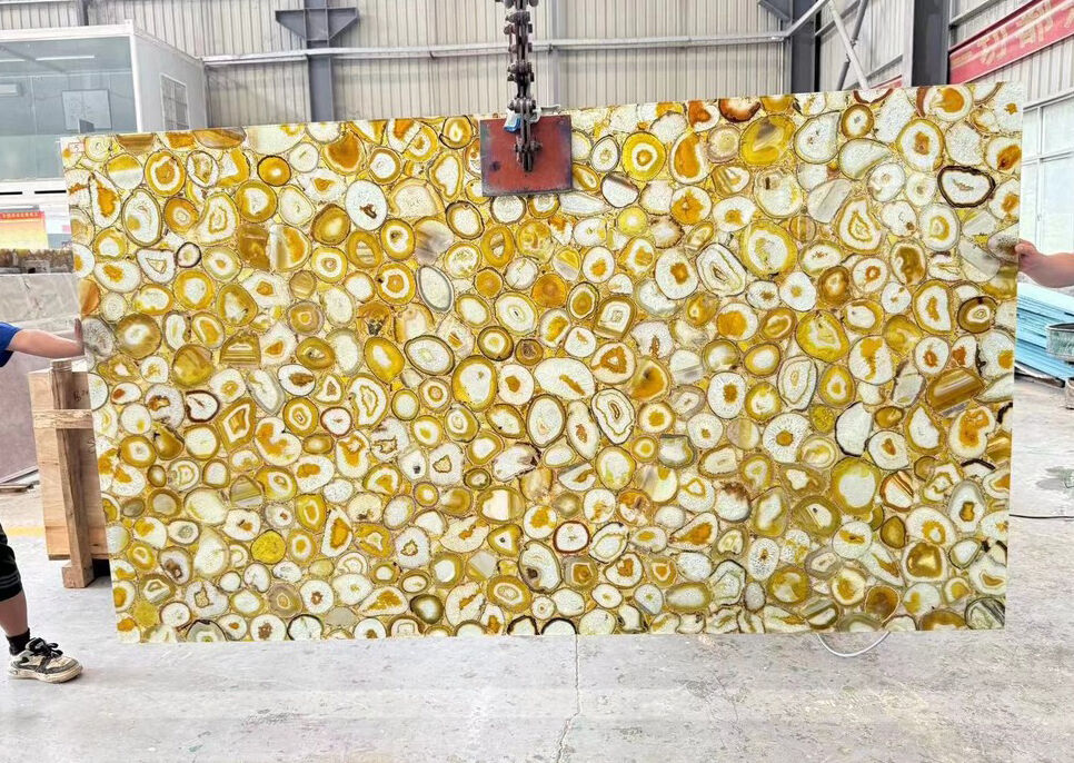 Scopri la Bellezza e la Versatilità delle Lastre di Agata Pietra Preziosa