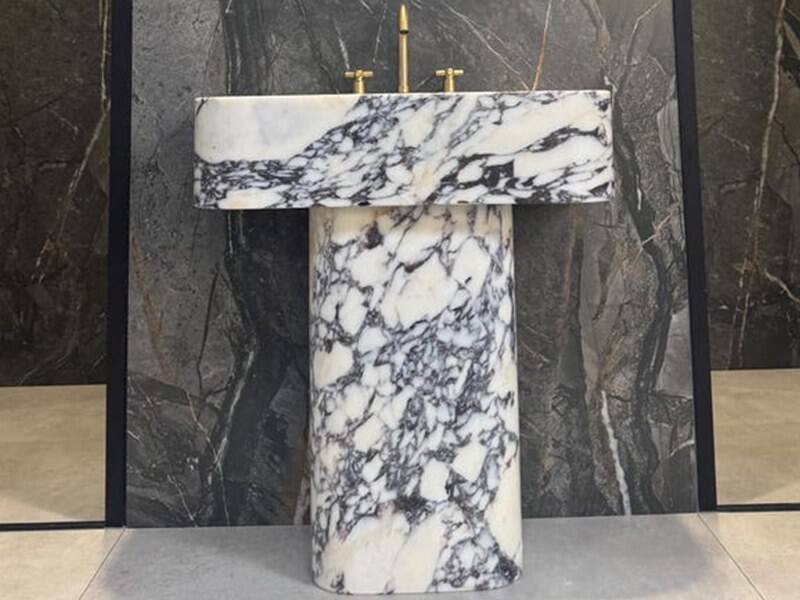 Natuurlijke Calacatta Viola-marmeren wastafel op voet voor de badkamer