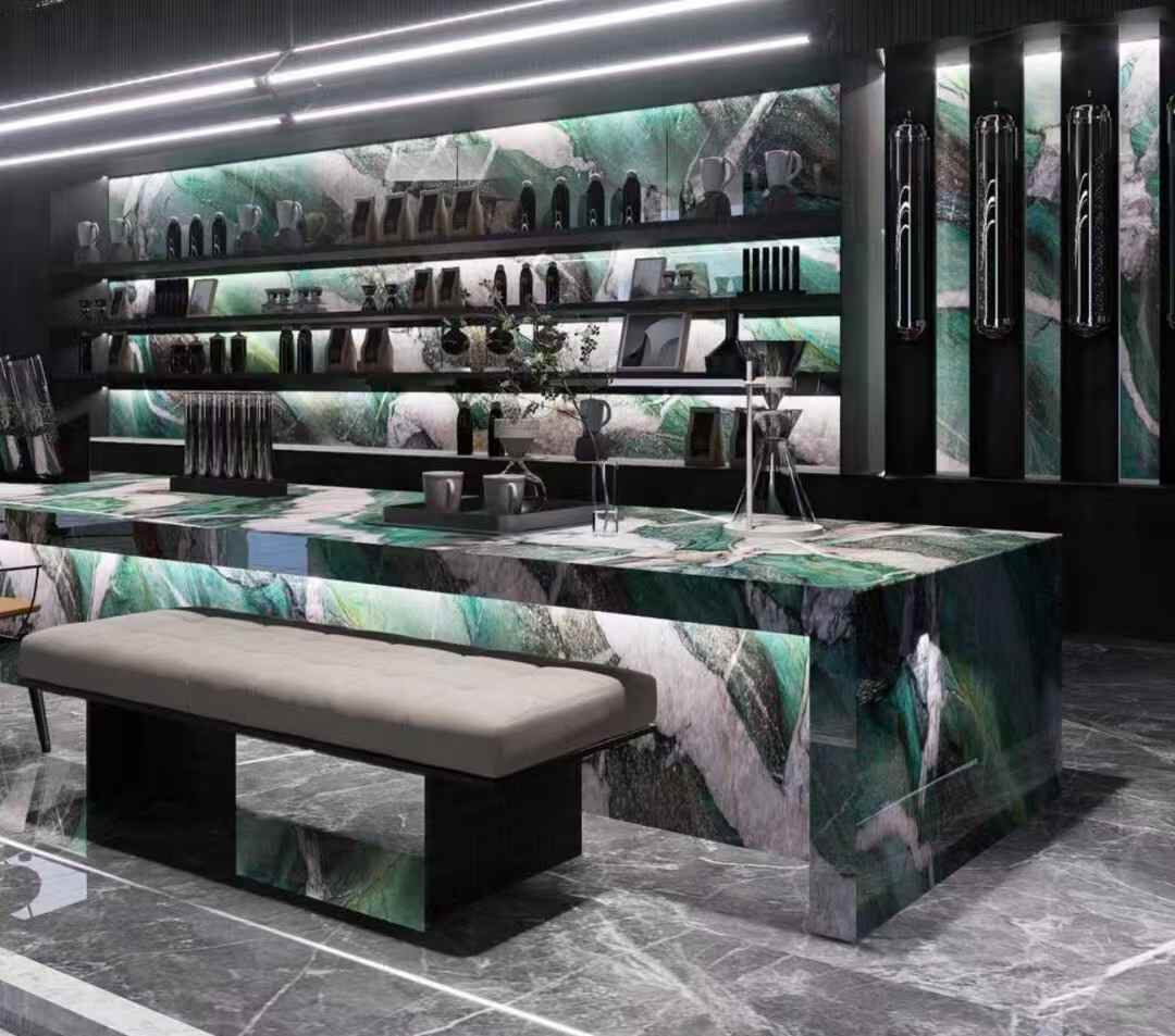 Piani in pietra naturale premium per ogni ambiente