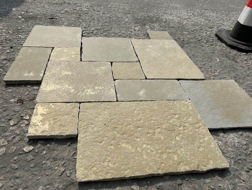 Versailles French Pattern Limestone (5).jpg