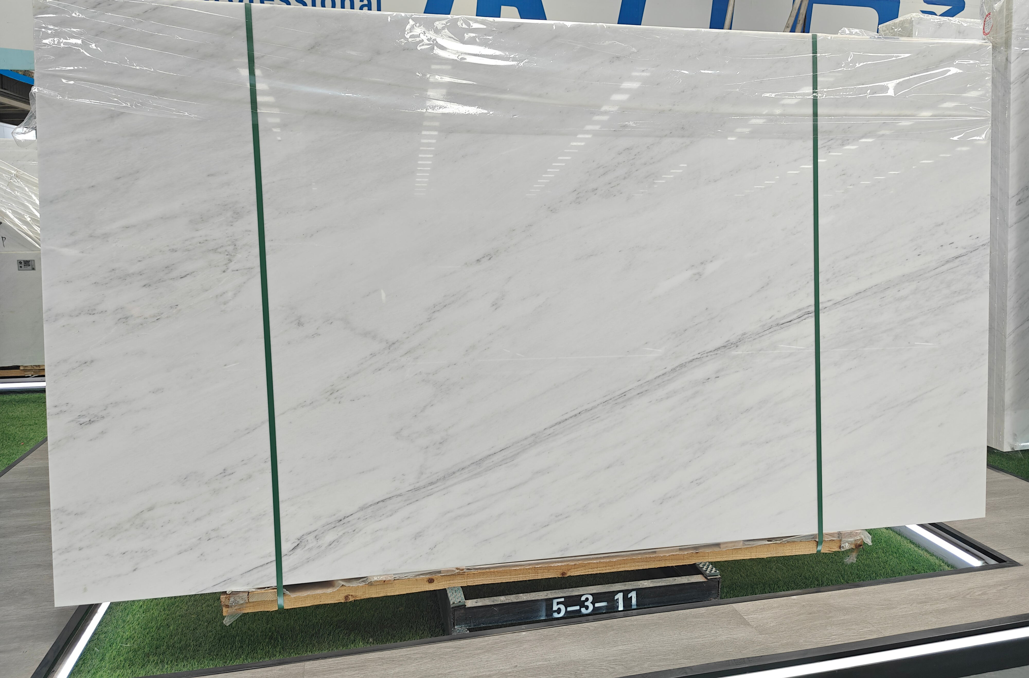 Oriental White Marble (1).jpg