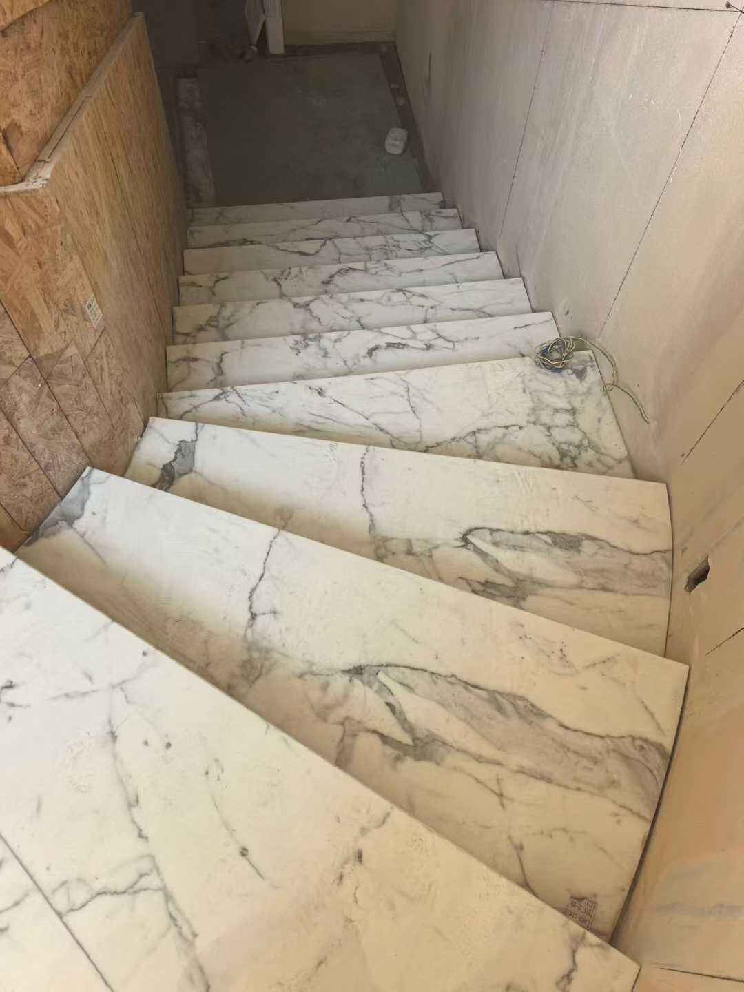 Calacatta White Marble Staircase Project (5).jpg