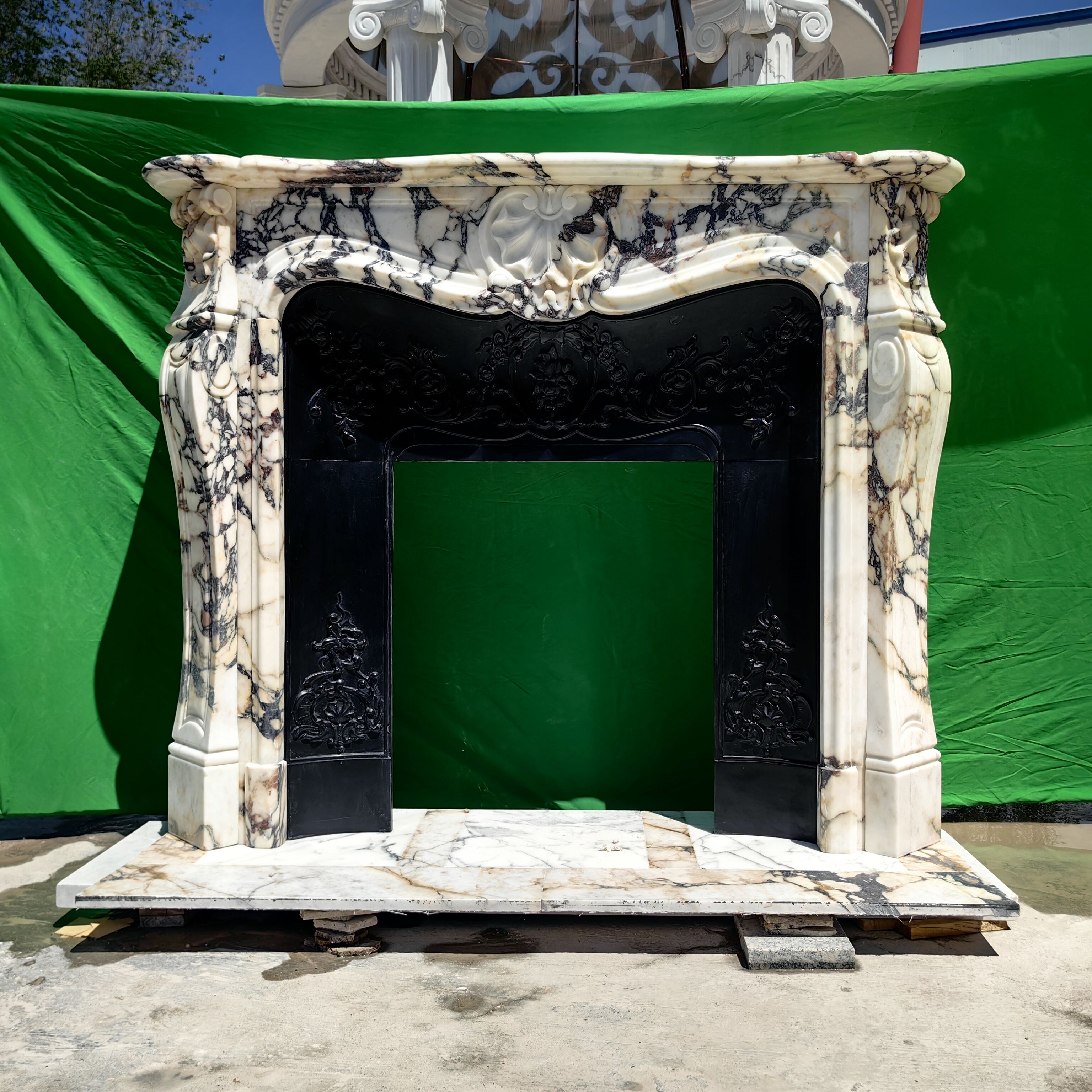 The Value of Custom Sculptures  