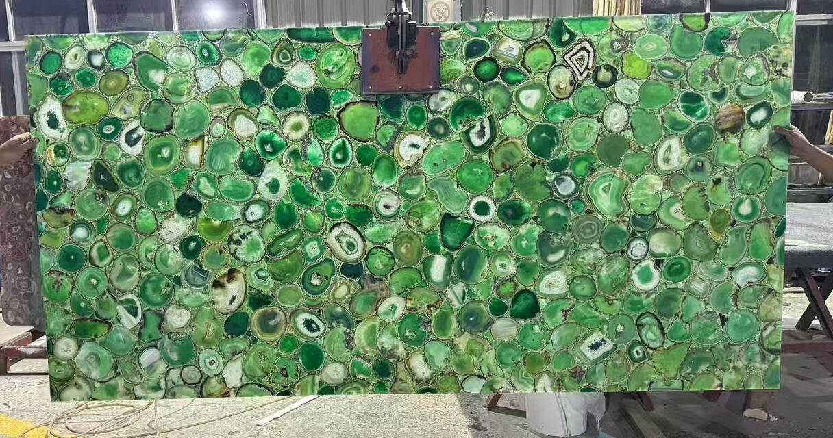Green Agate (2).jpg