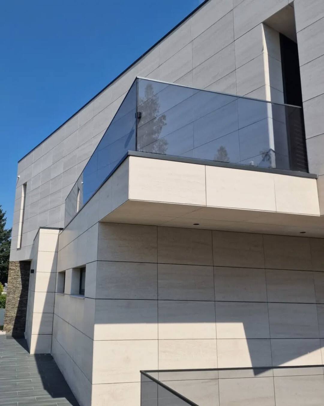 Moca Creme Limestone (5).jpg