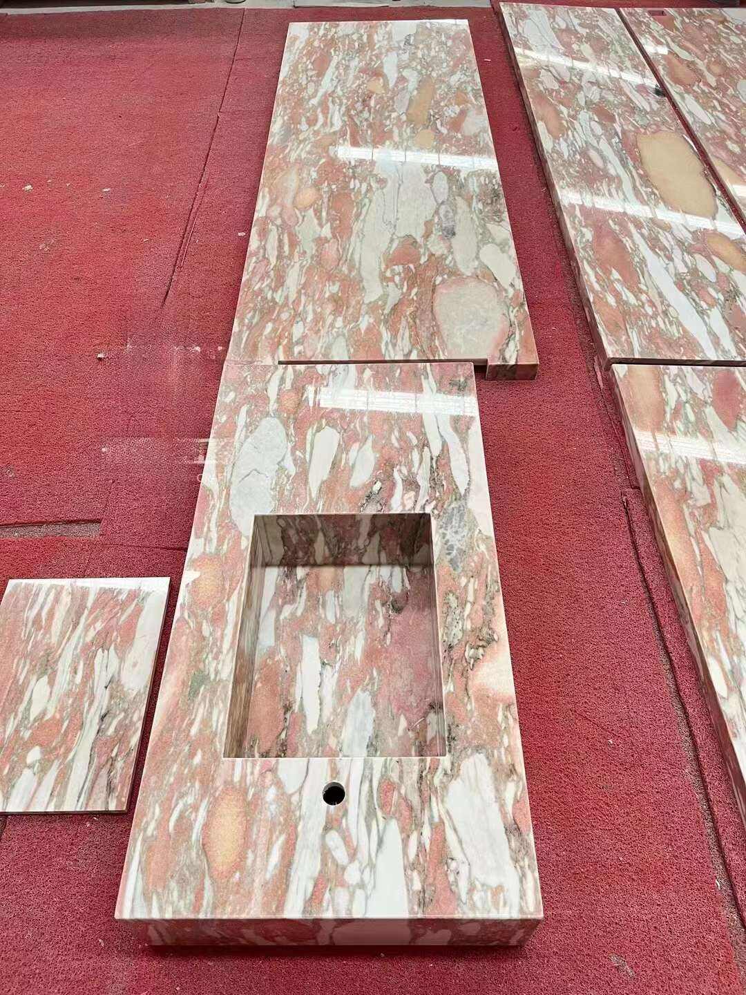 精密を実現する革新的技術