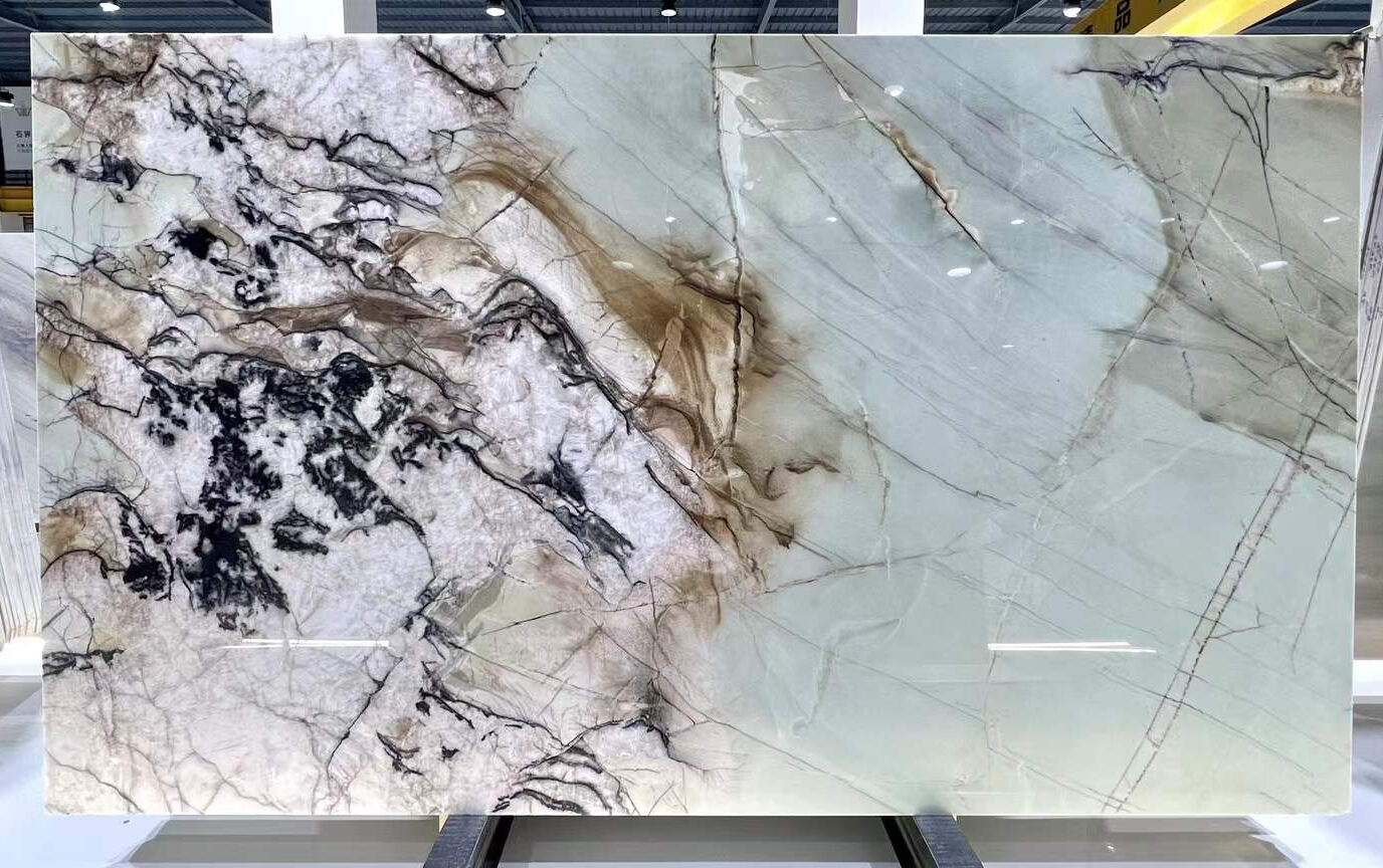 Cristallo Tiffany Quartzite (6).jpg