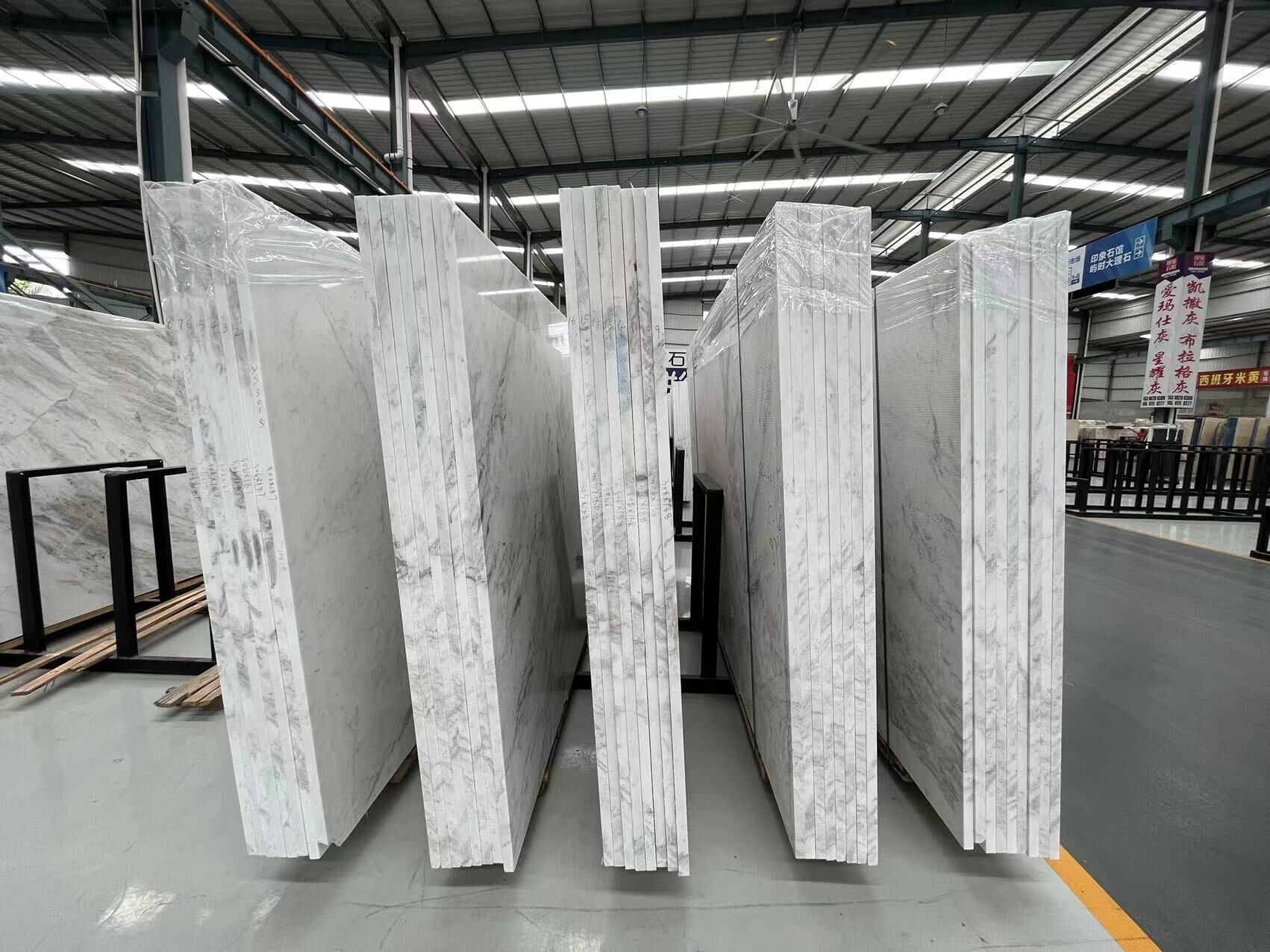 Fornitore Premium di Marmo per Progetti Globali