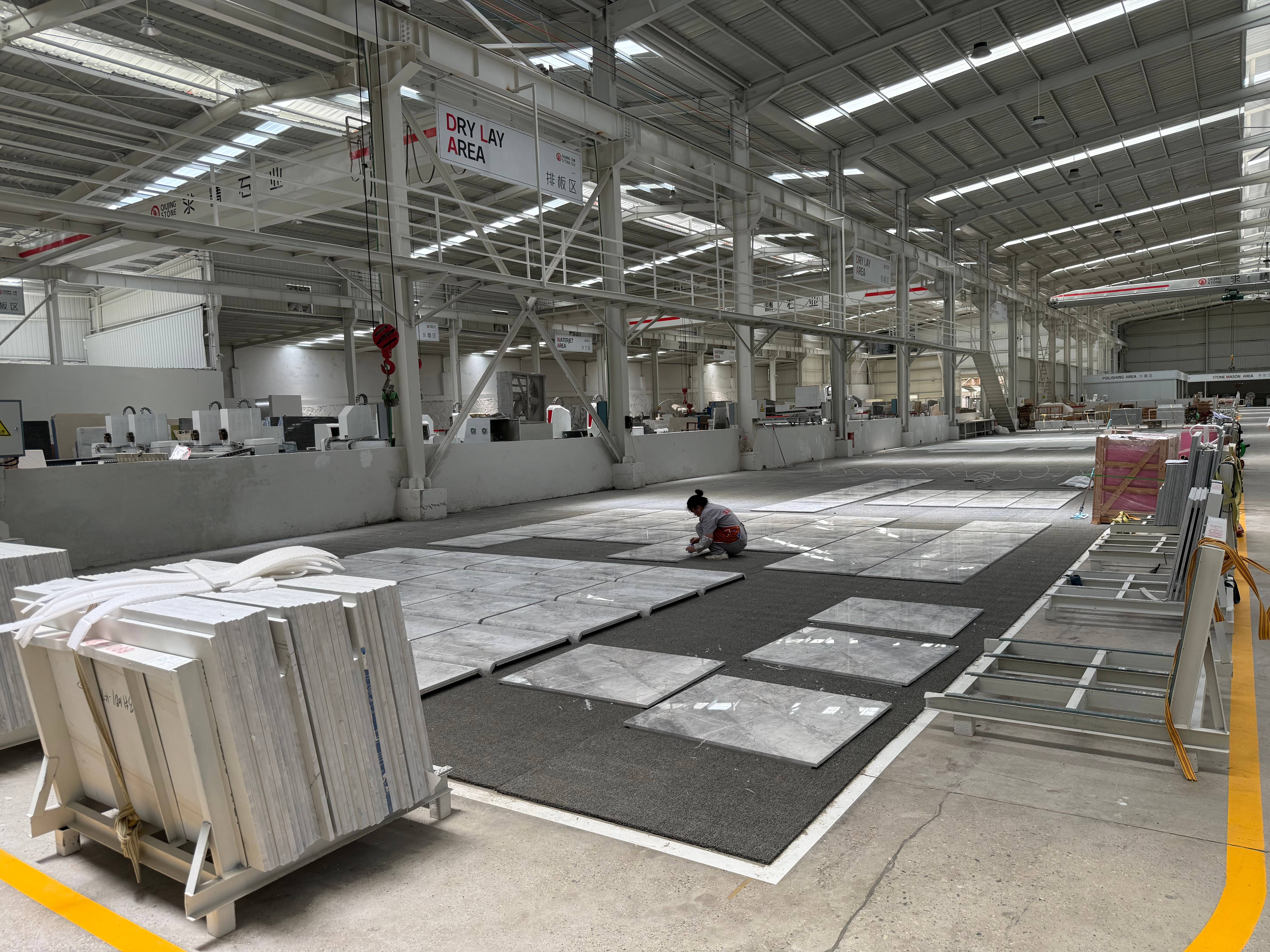 Garantire l'eccellenza nel controllo qualità della fabbrica di marmo