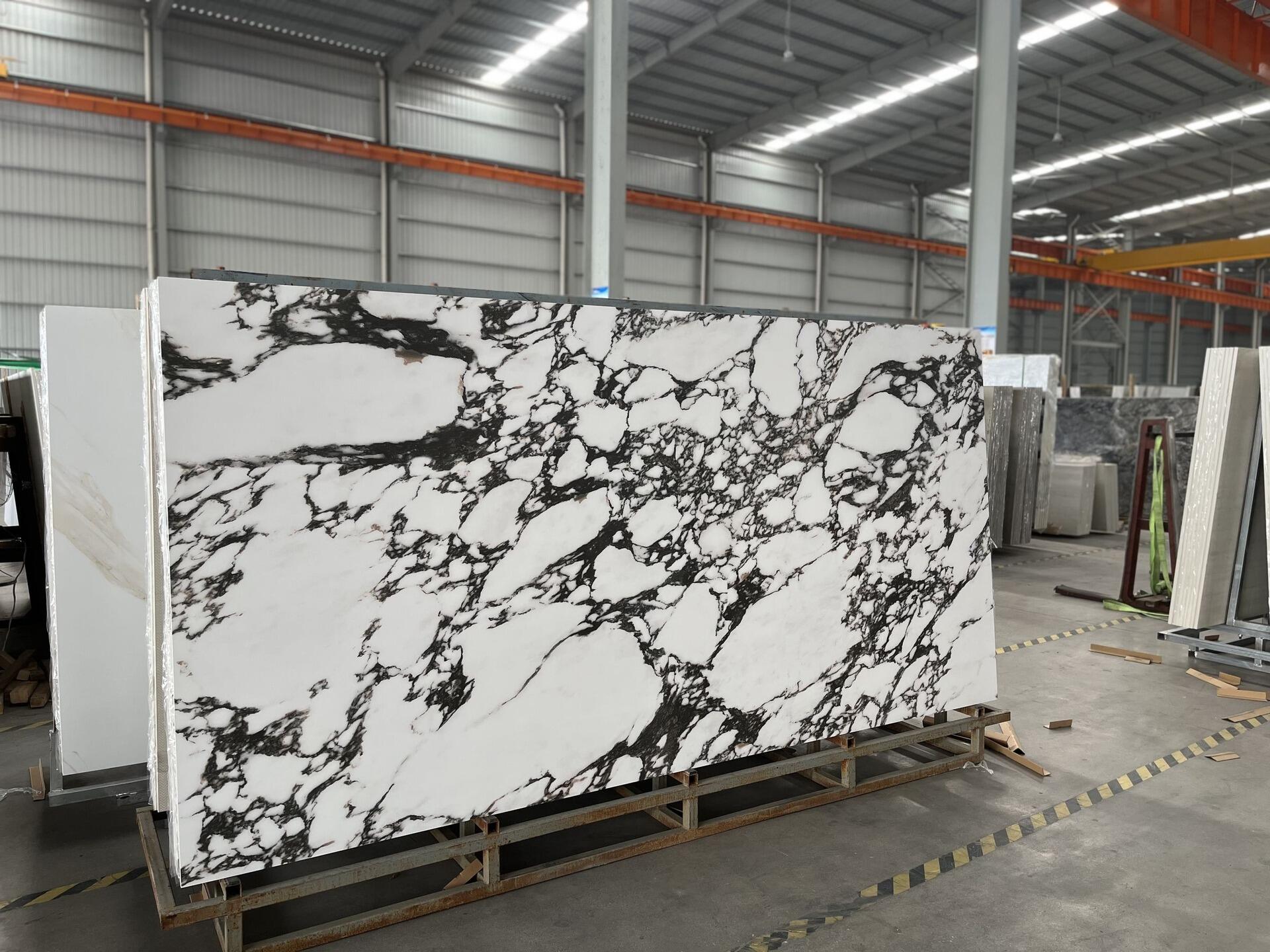 Scopri YUSHI STONE: la tua prima scelta tra le fabbriche di pietra sinterizzata