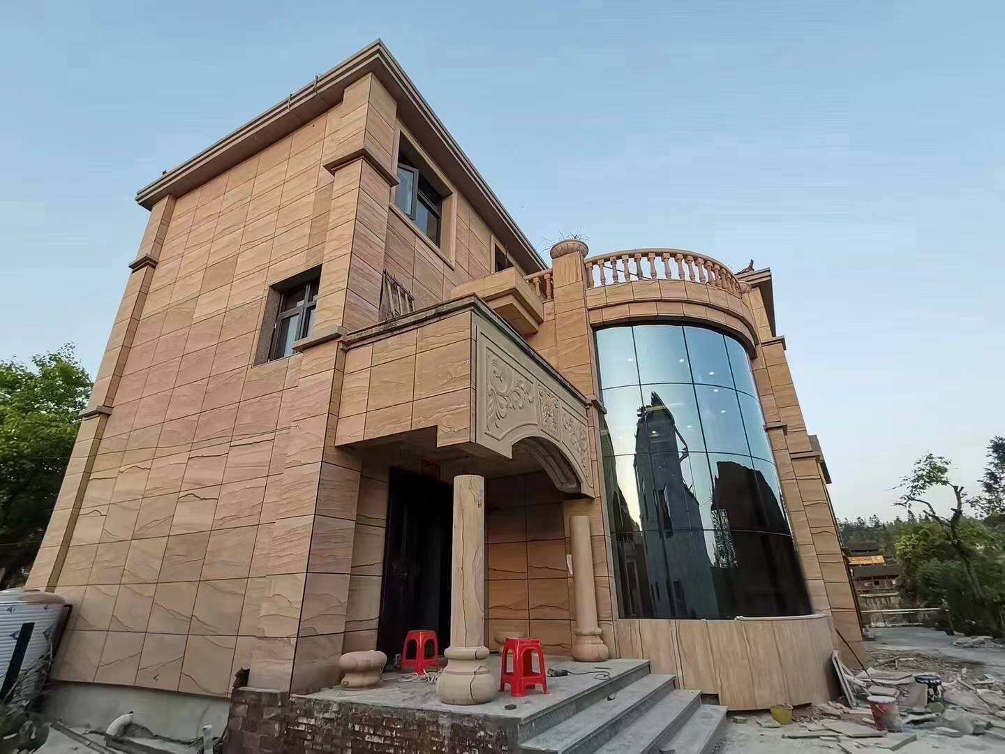 Soluzioni Premium per Rivestimenti Murari in Arenaria