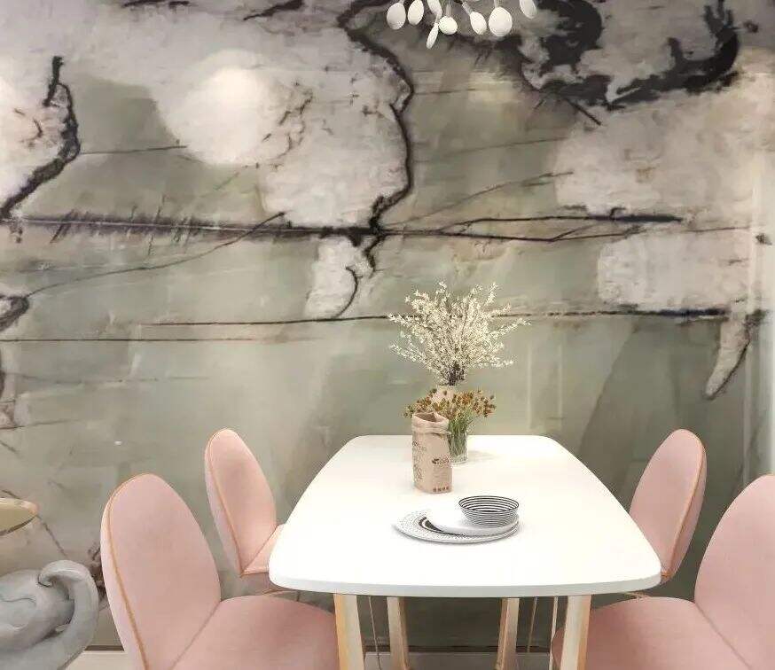 Cristallo Tiffany Quartzite (2).jpg
