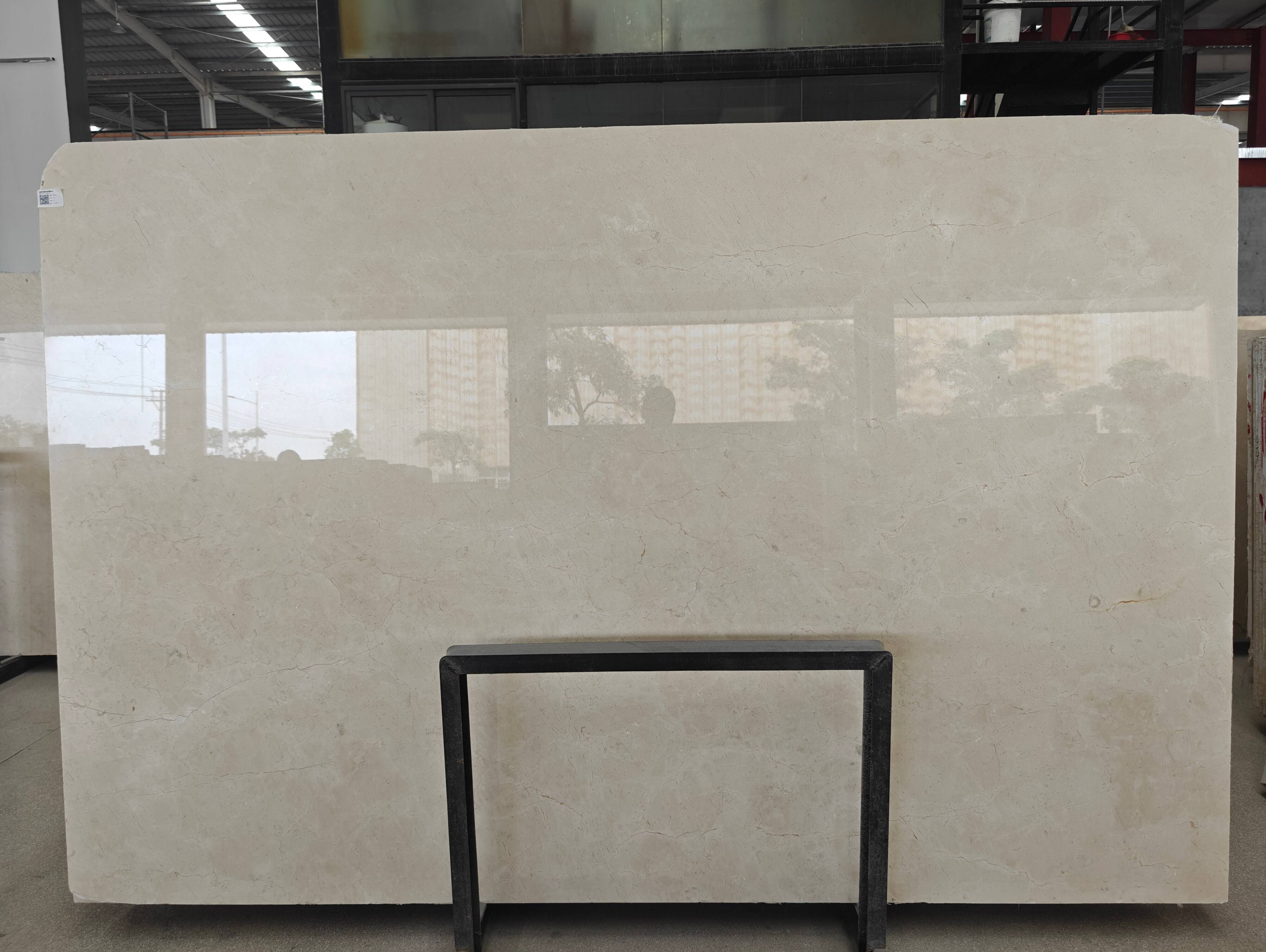 Crema Marfil Marble (3).jpg