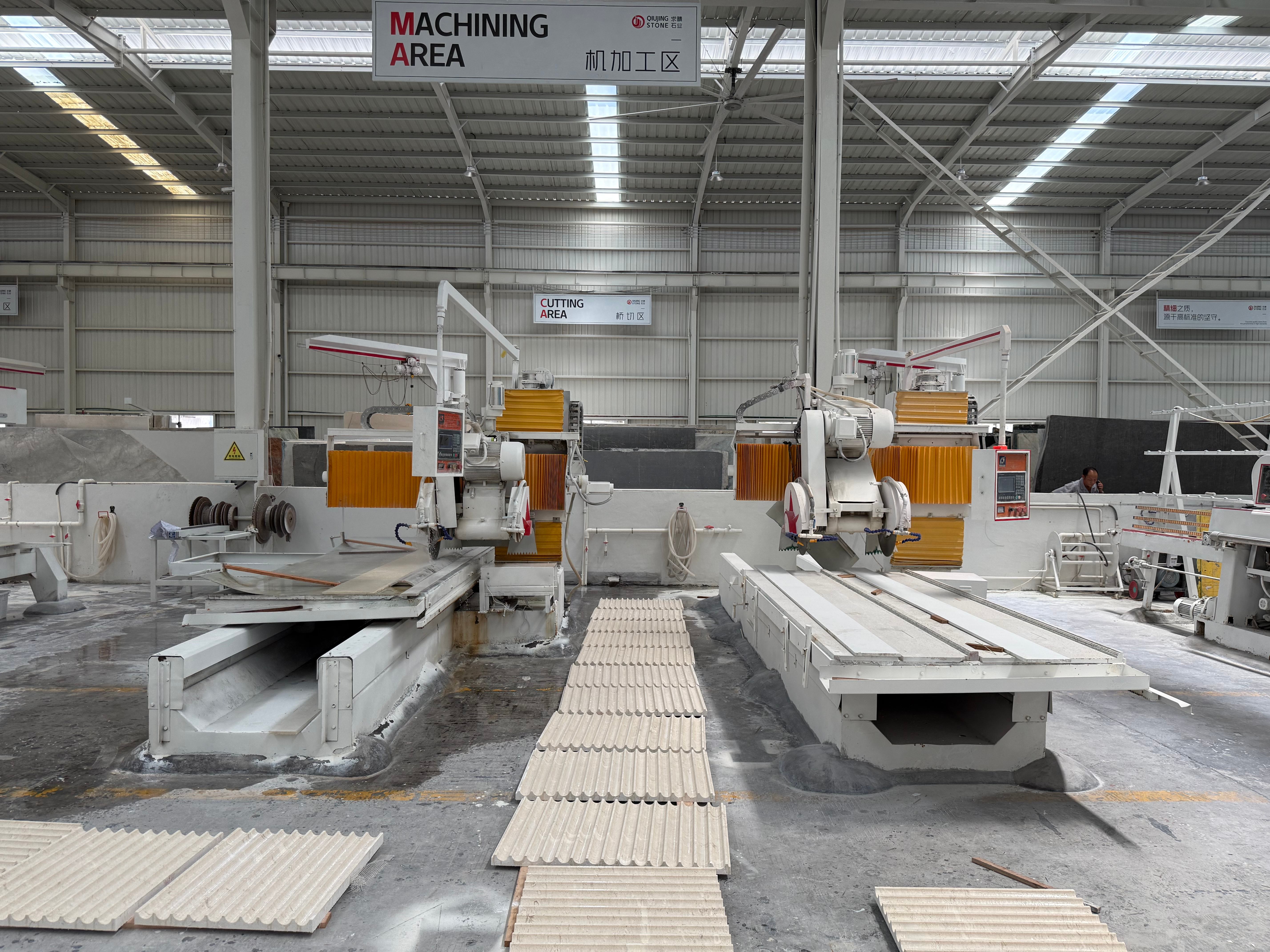 YUSHI STONEで大理石工場の製造工程を発見