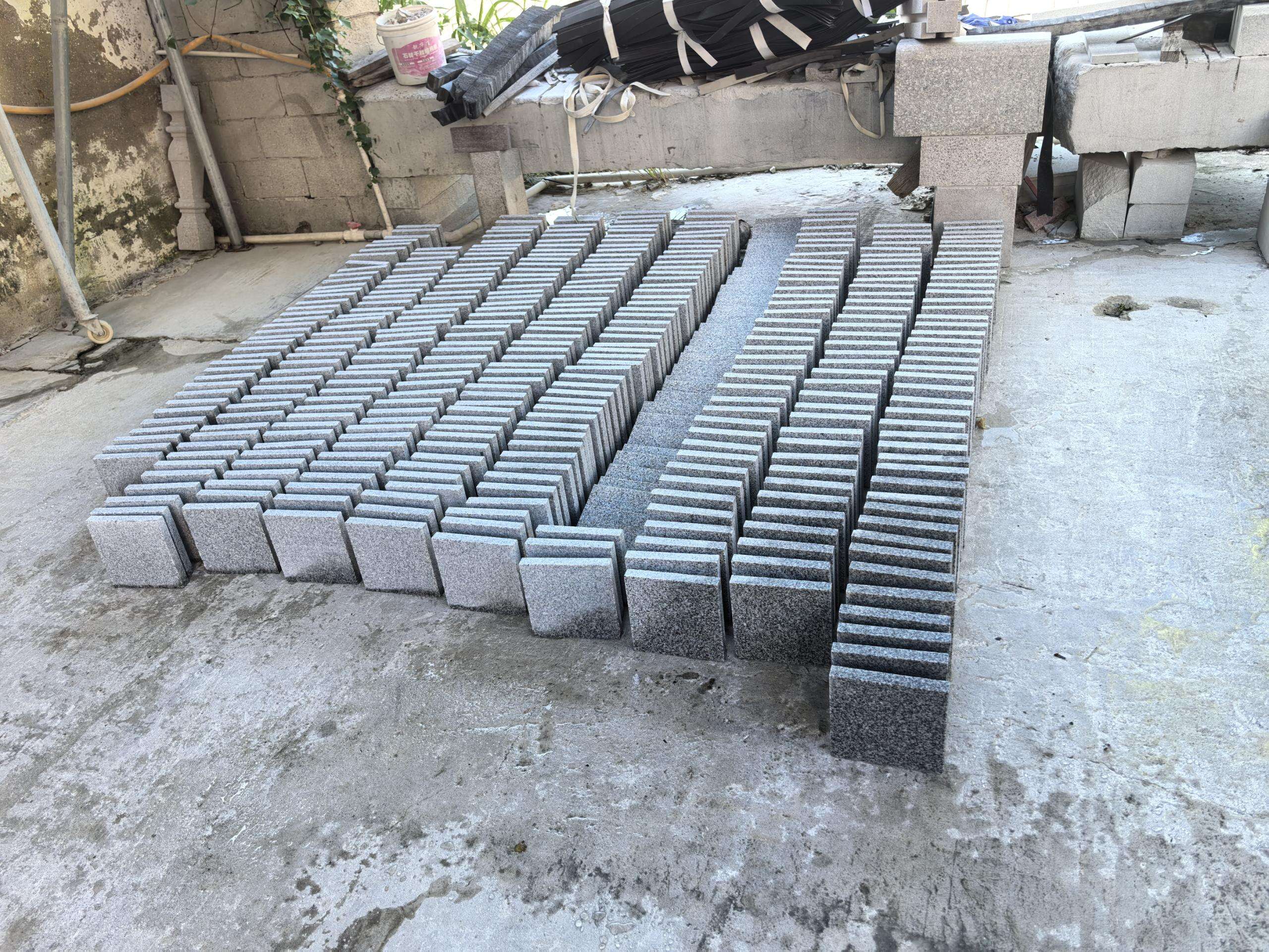 Lastre di granito pregiato all'ingrosso per progetti globali